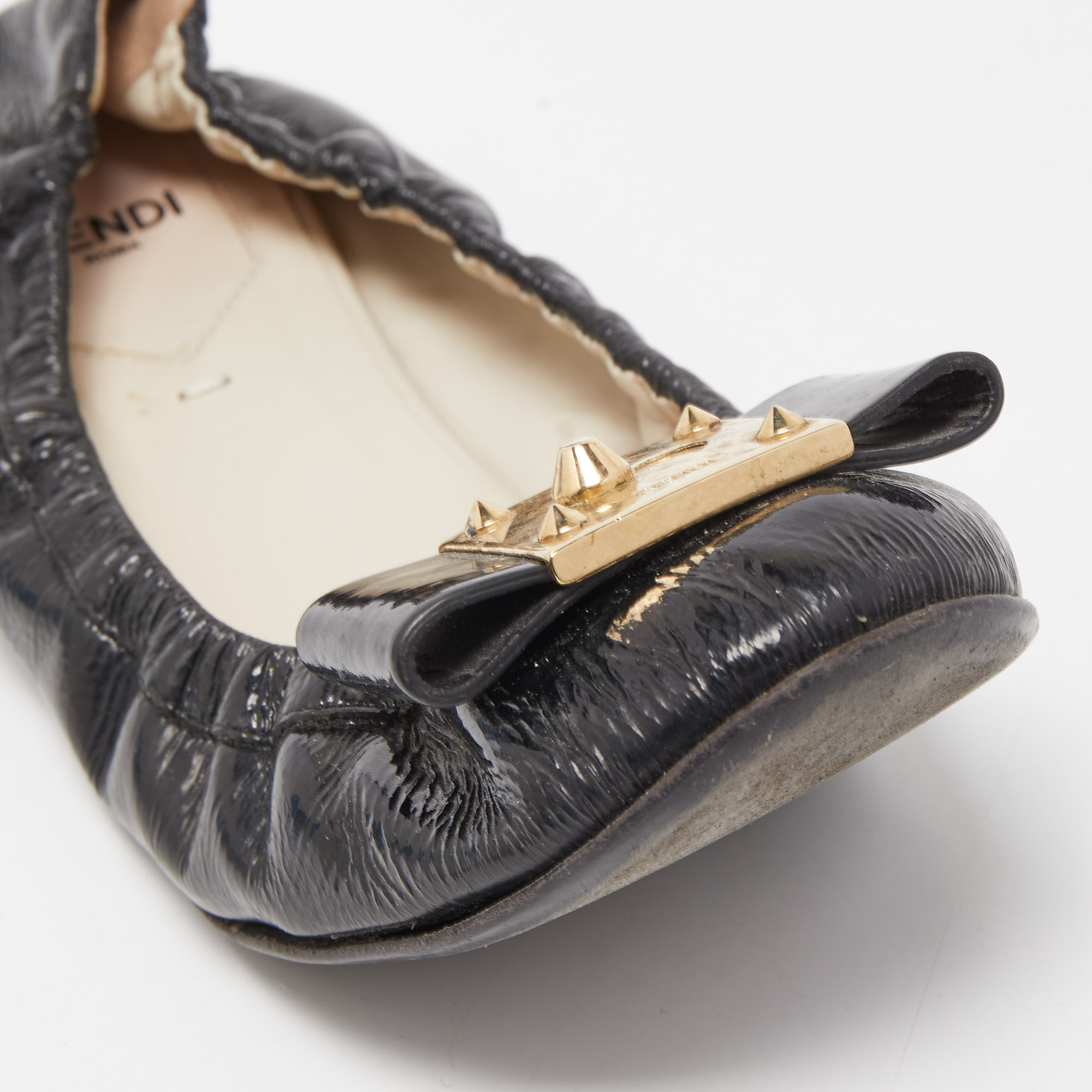 Fendi Black Patent Leather Bow Detail Scrunch Ballet Flats Size 37