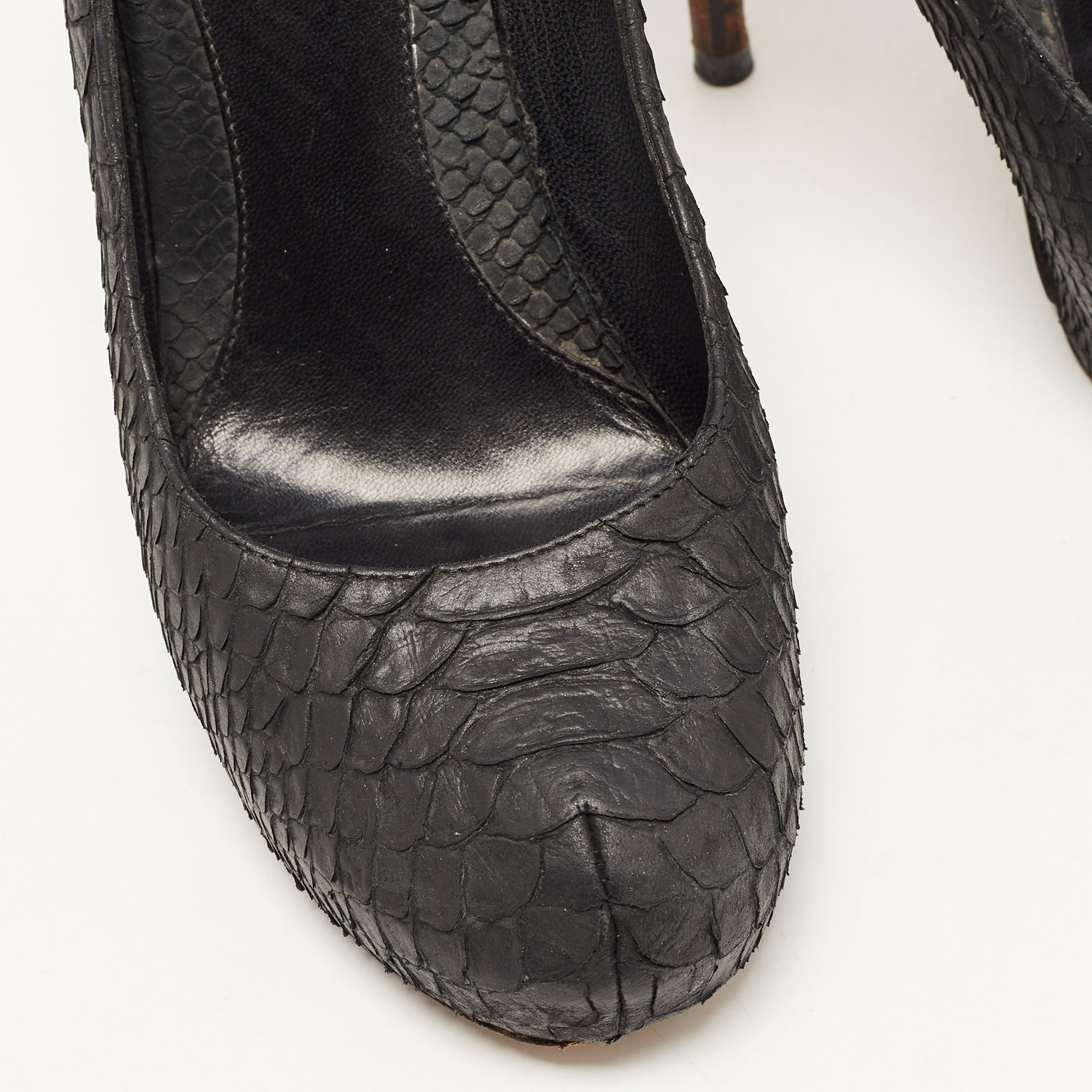 Fendi Black Python Leather Zucca Print Heel Pumps Size 38.5
