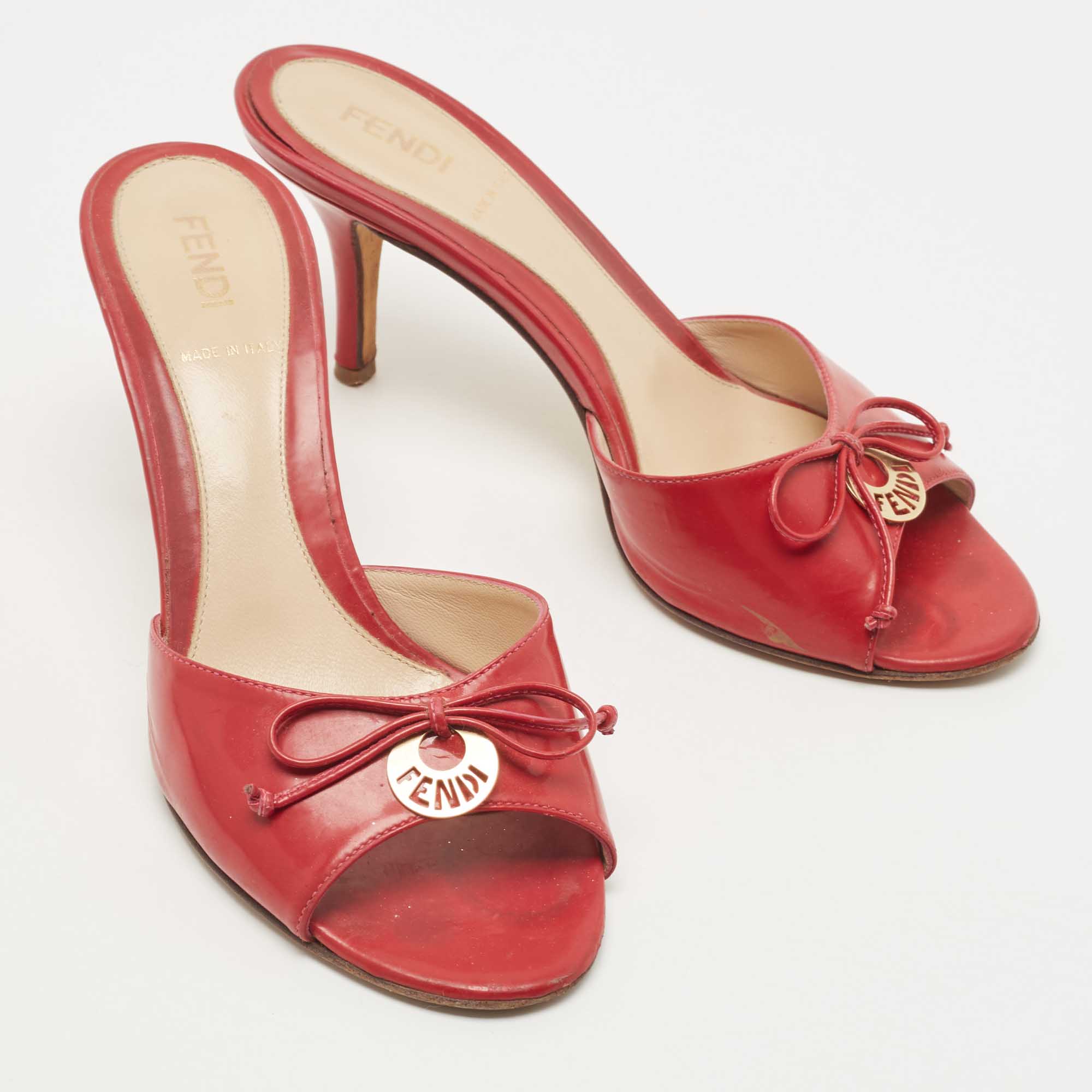 Fendi Dark Red Leather Logo Charm Bow Slide Sandals Size 35
