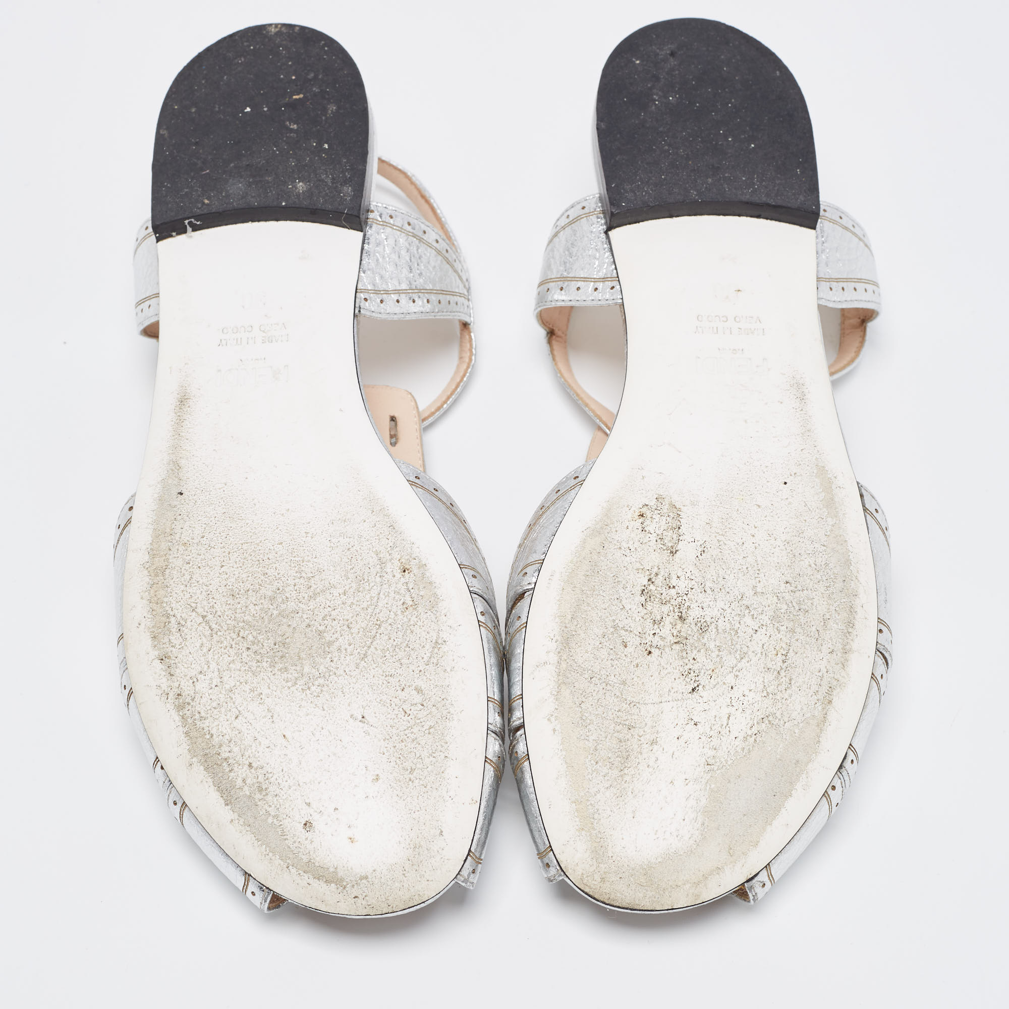 Fendi Metallic Silver Foil Leather Chameleon Ankle Strap Flat Sandals Size 36