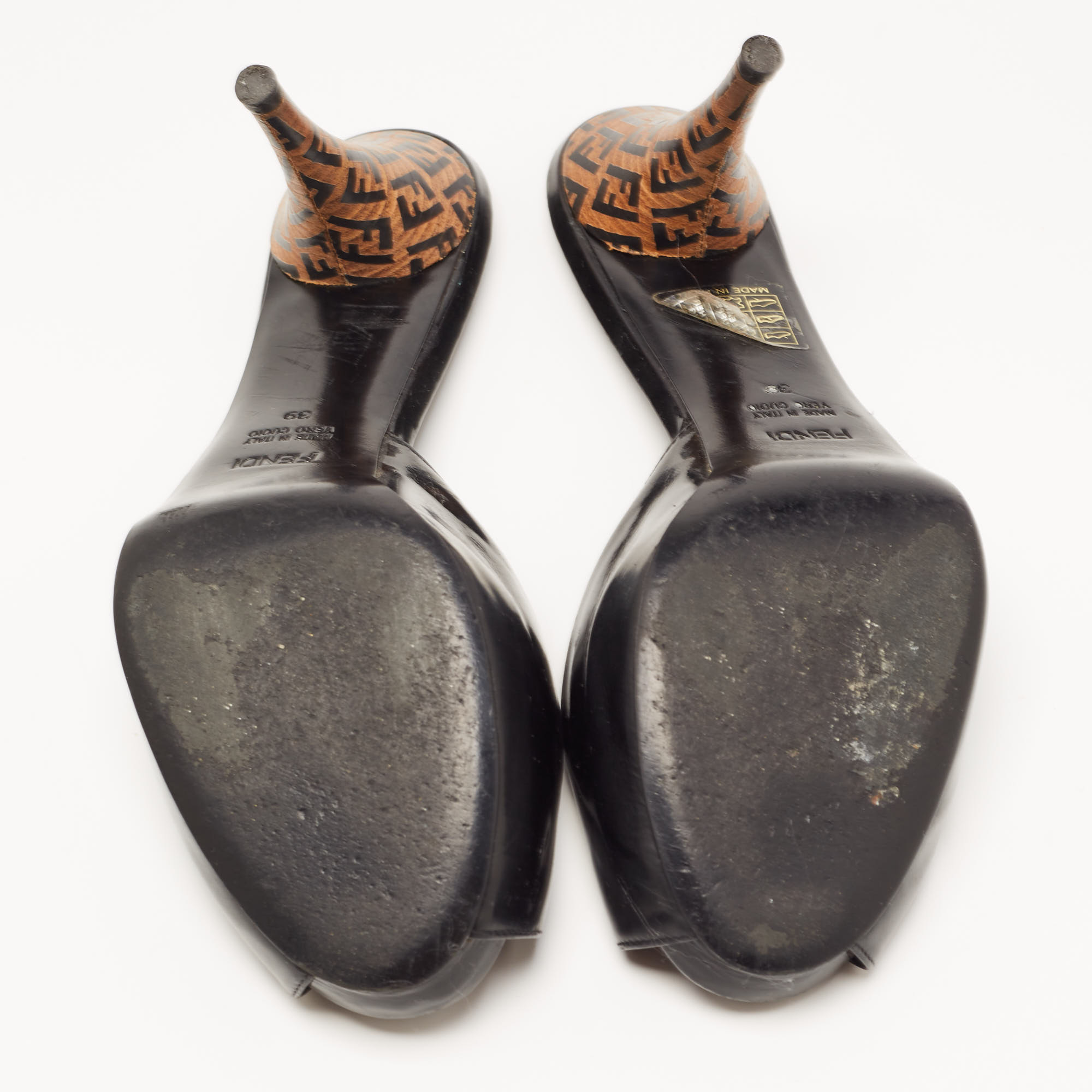 Fendi Black Patent Leather Peep Toe Platform Slide Sandals Size 39