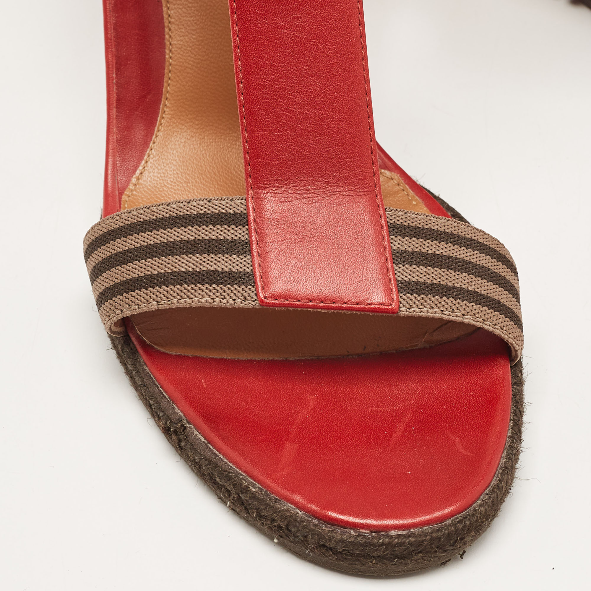 Fendi Red/Brown Leather And Elastic T-Strap Espadrille Wedge Sandals Size 39