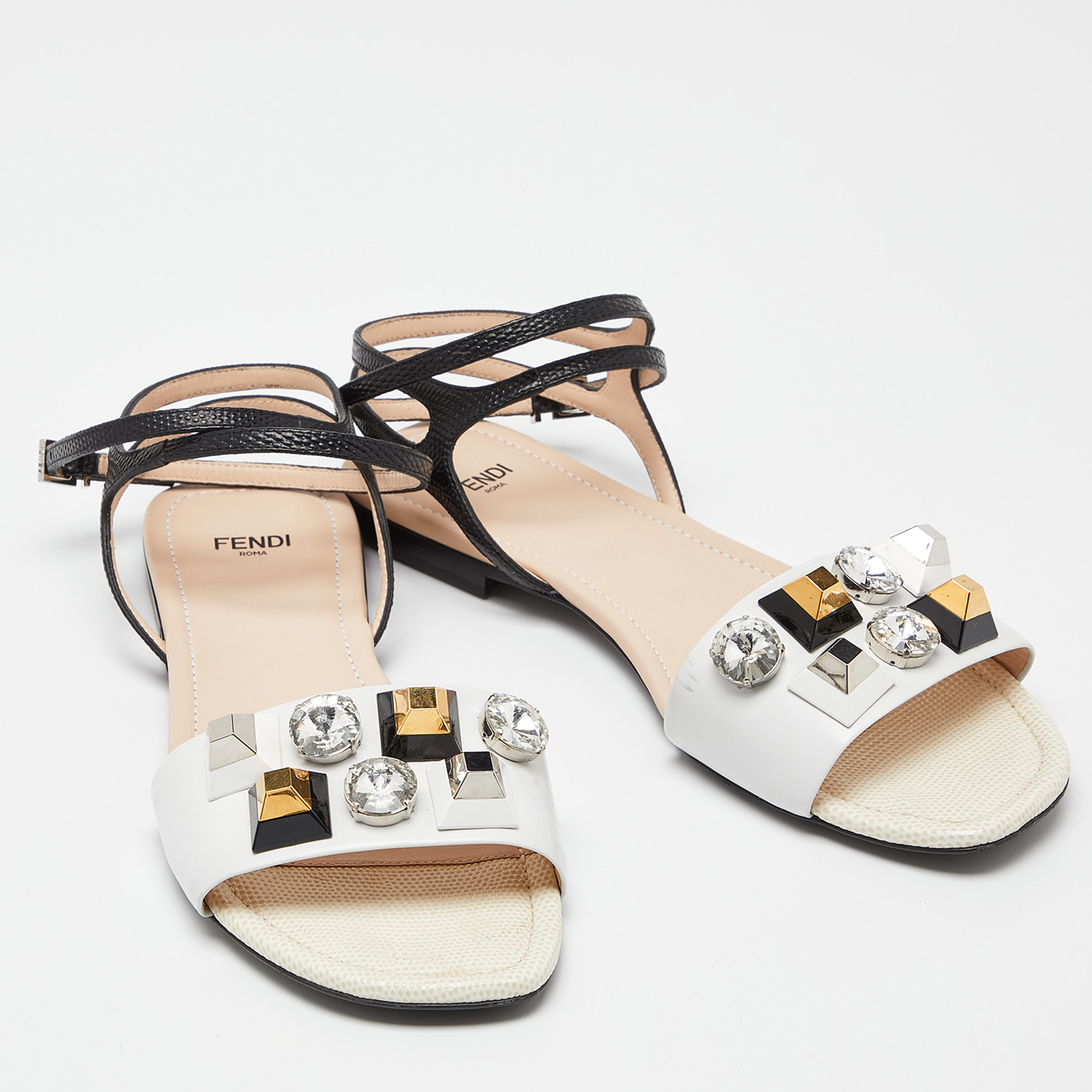 Fendi White/Black Lizard Embossed Leather Studded Ankle Strap Flat Sandals Size 40