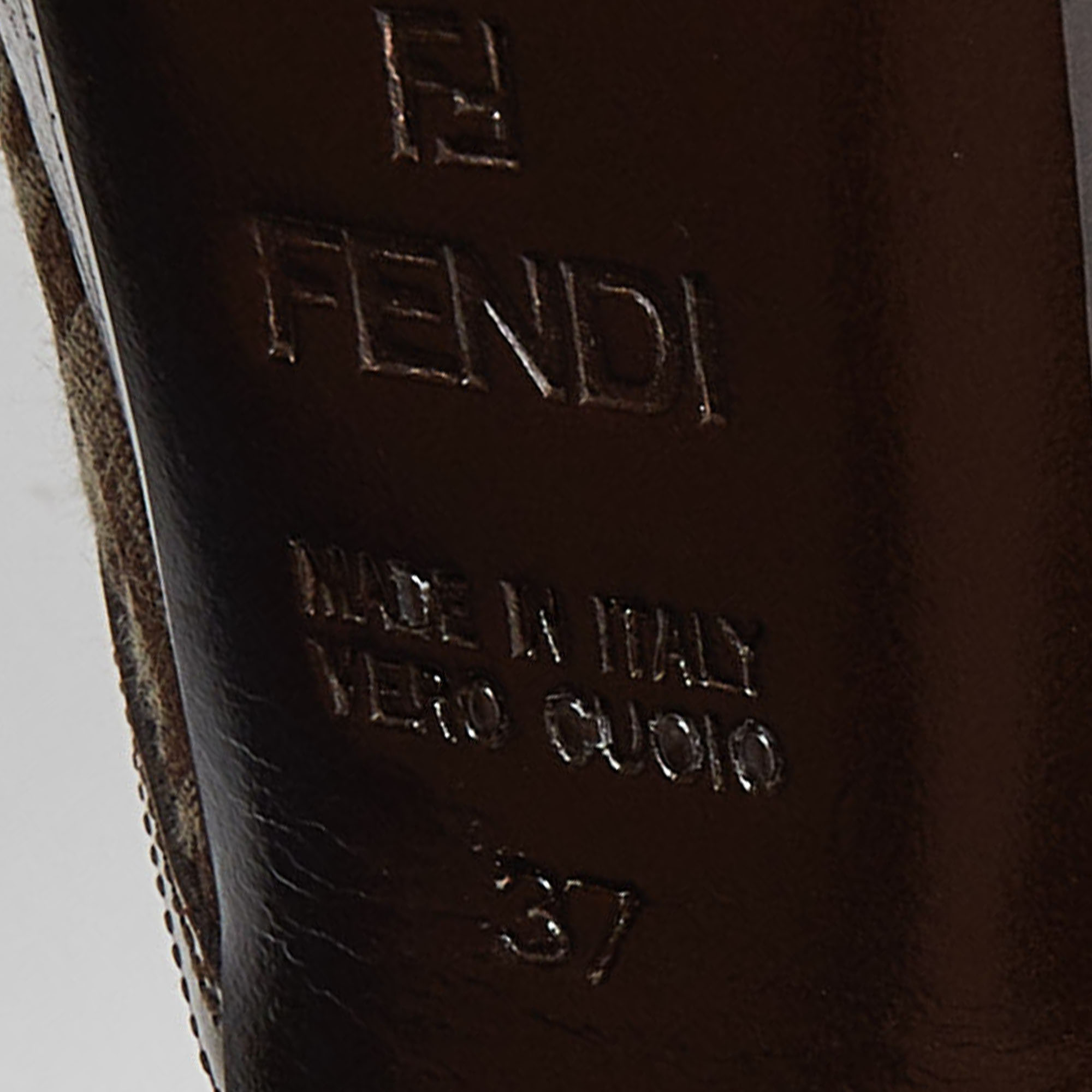 Fendi Beige/Brown Zucchino Canvas And Laminated Leather Cross Strap Platform Sandals Size 37