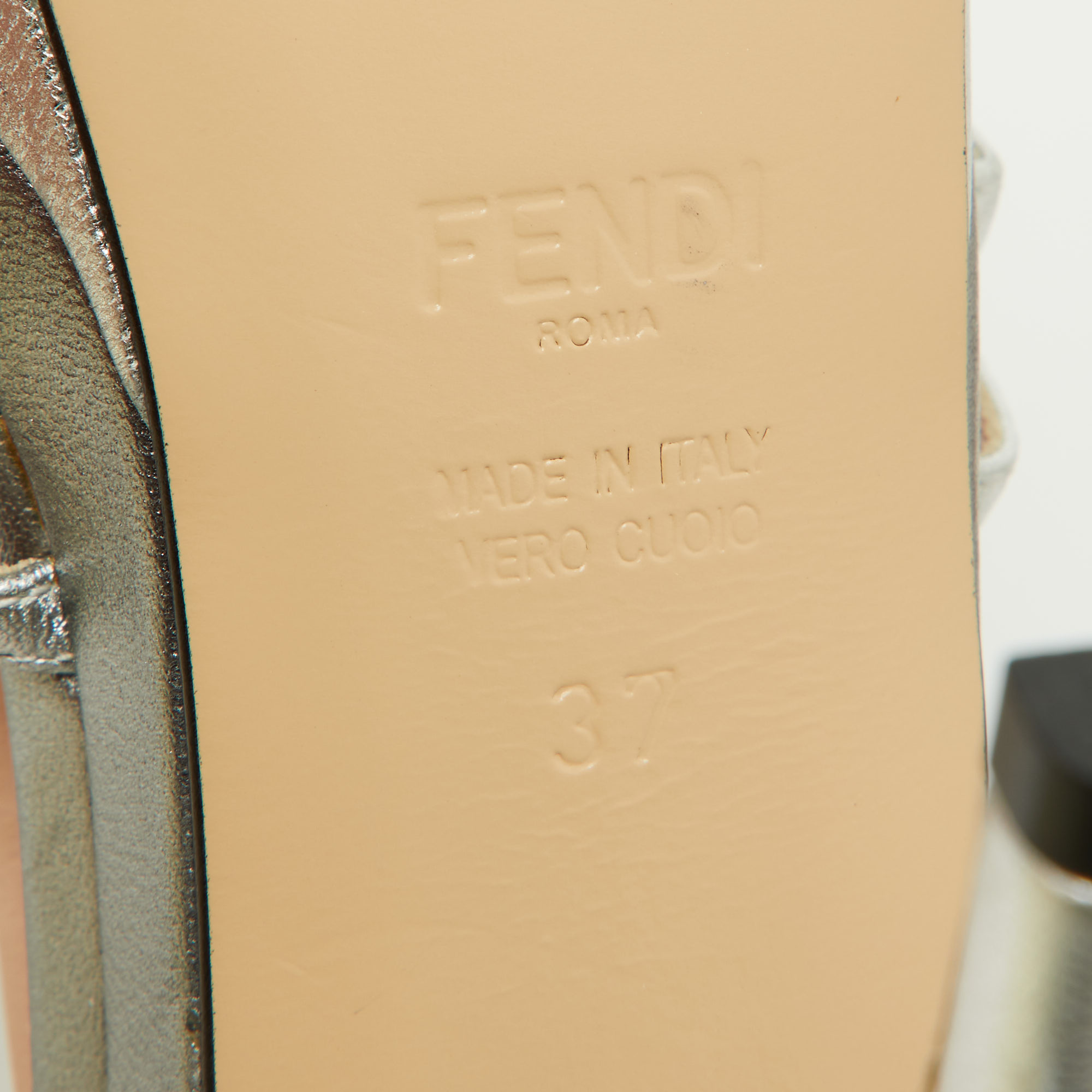 Fendi Silver Leather Strappy T-Bar Platform Sandals Size 37