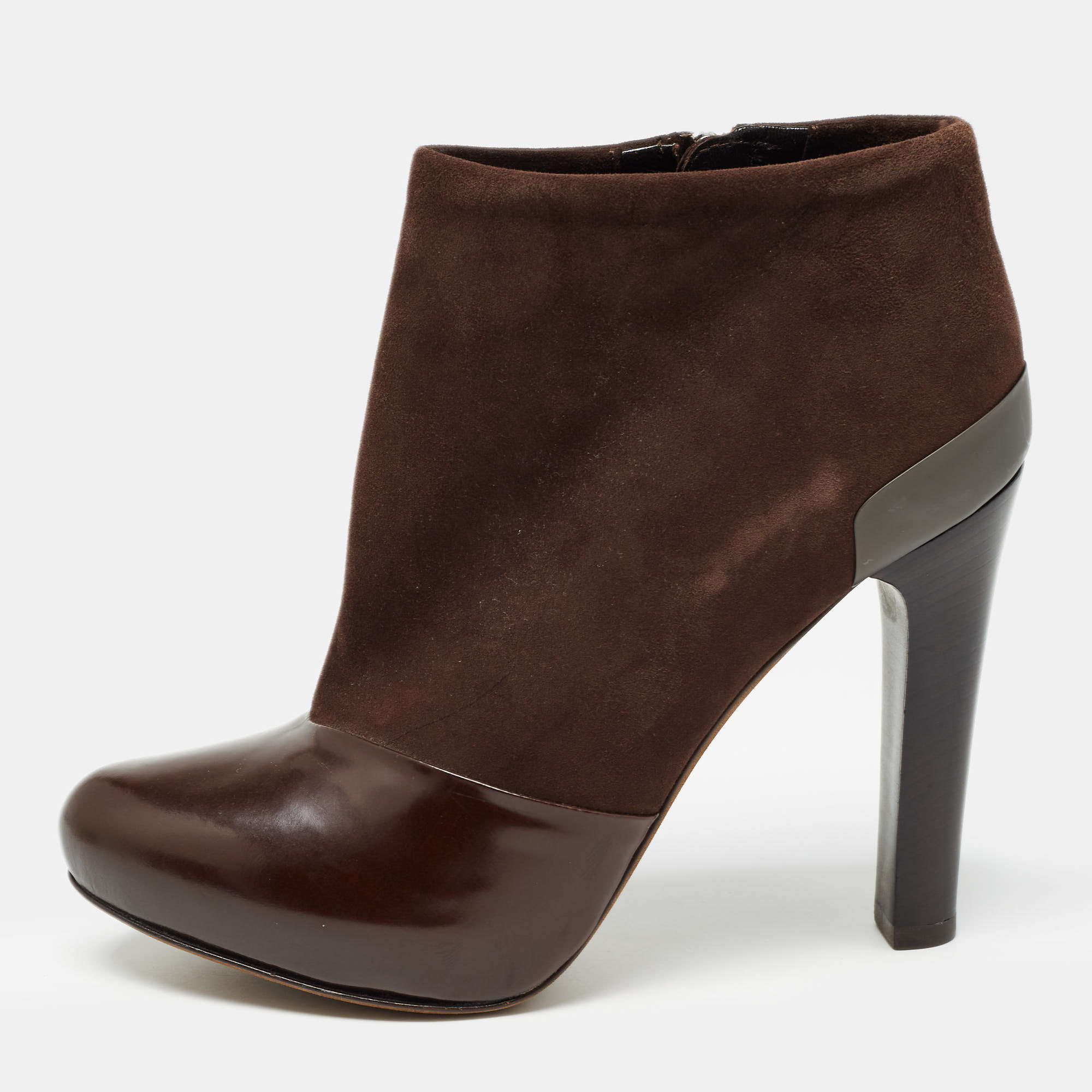 

Fendi Brown Suede and Patent Ankle Boots Size