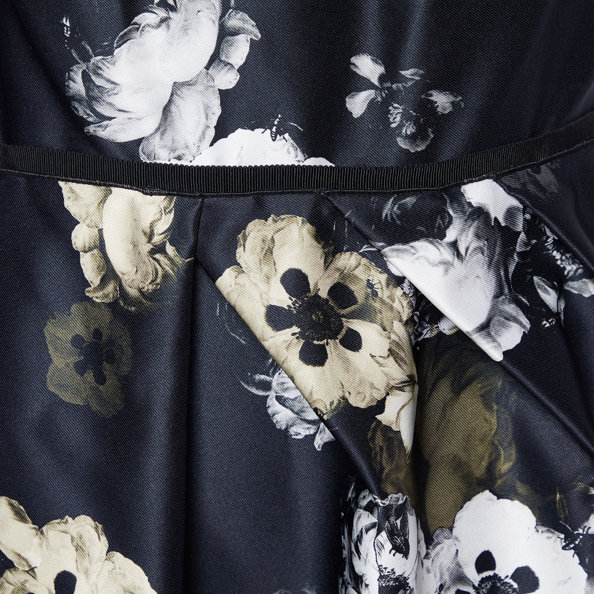 Giambattista Valli Black Floral Printed Satin Sleeveless Midi Dress L