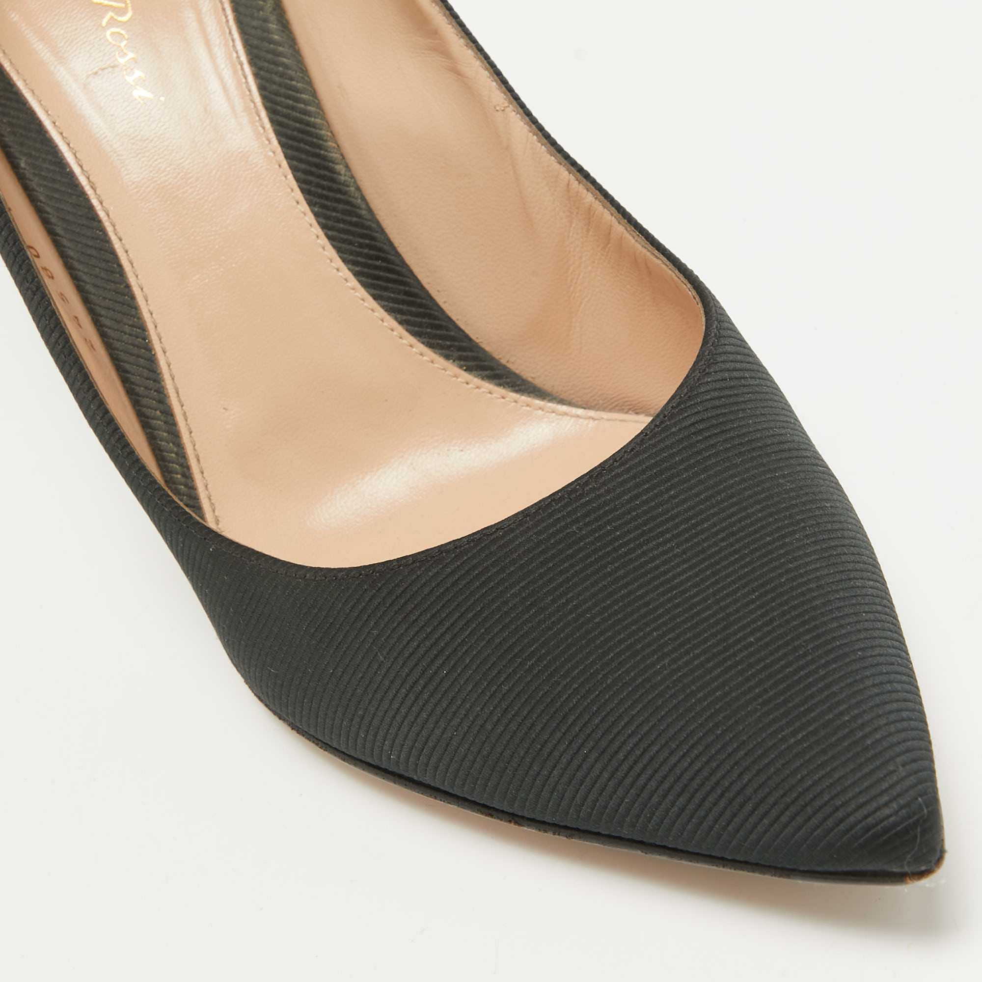 Gianvito Rossi Black Fabric Pointed Toe Pumps Size 40