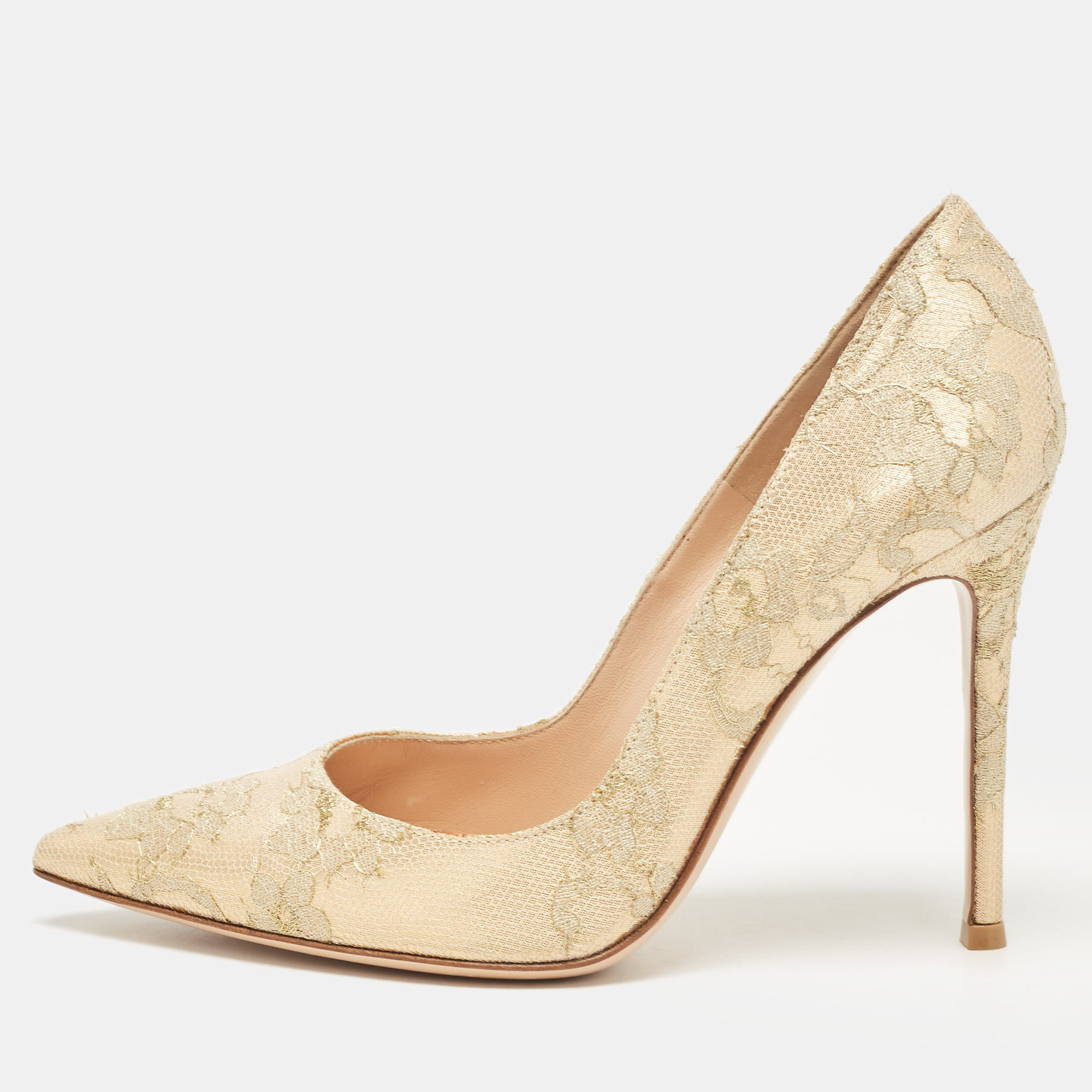 Gianvito Rossi Gold Lace  Gianvito Pumps Size 36