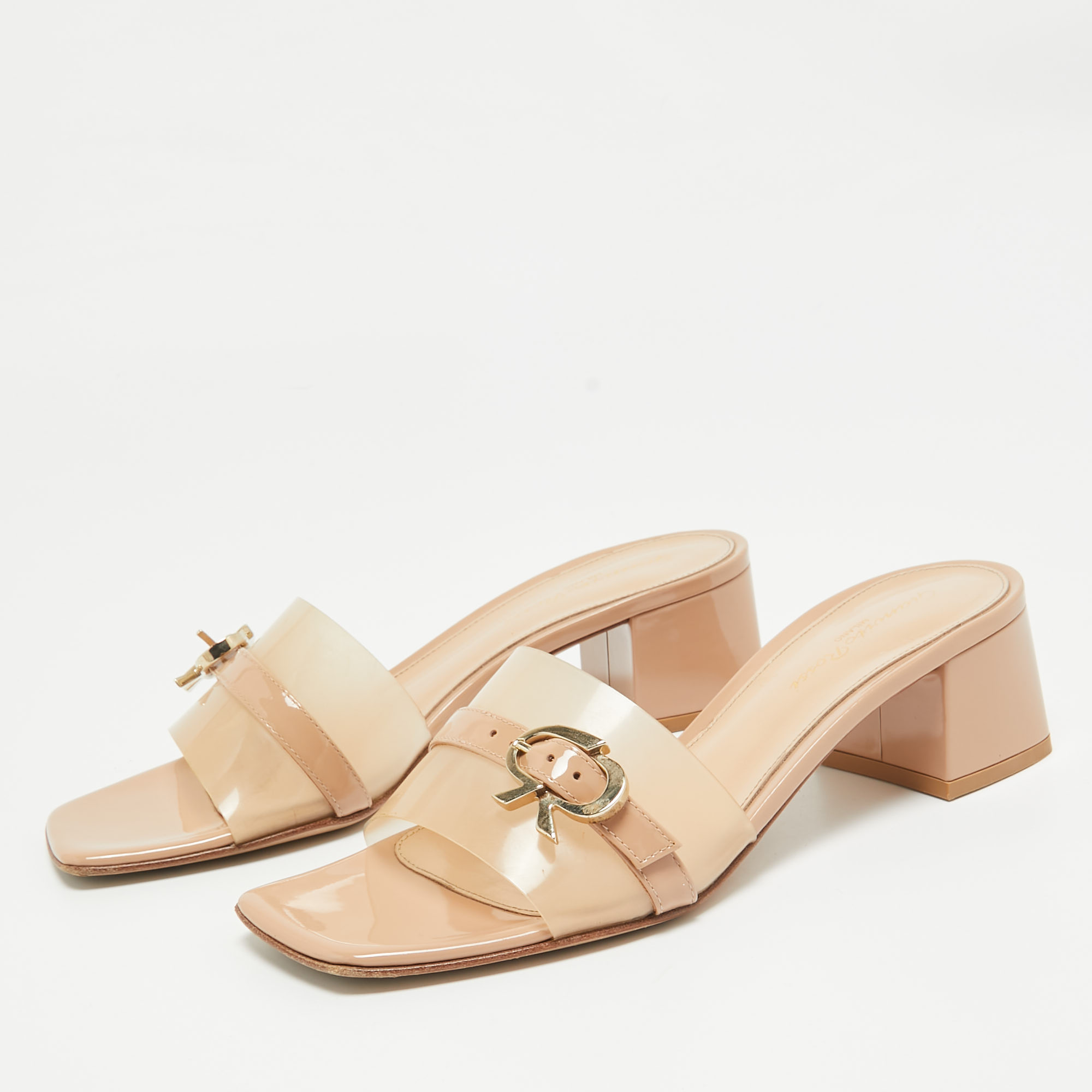 Gianvito Rossi Beige Patent Leather And PVC Gemini Slide Sandals Size 37.5