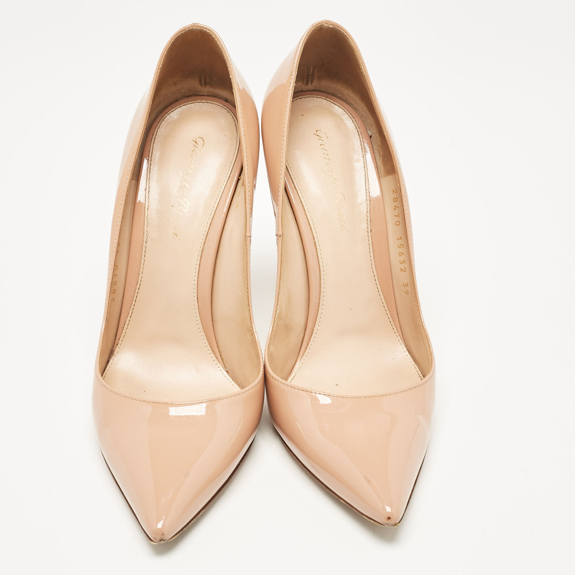 Gianvito Rossi Beige Patent Leather Gianvito Pumps Size 39