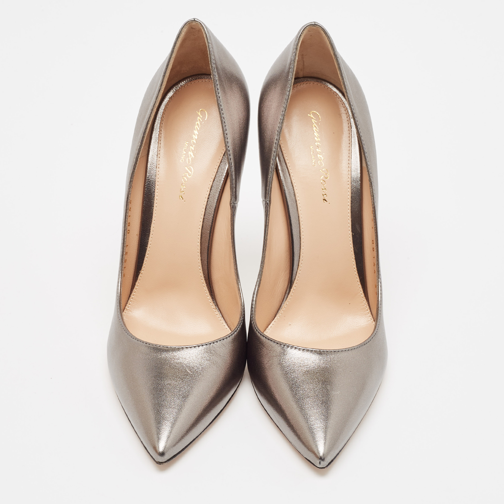 Gianvito Rossi Metallic Grey Leather Pointed Toe Pumps Size 39