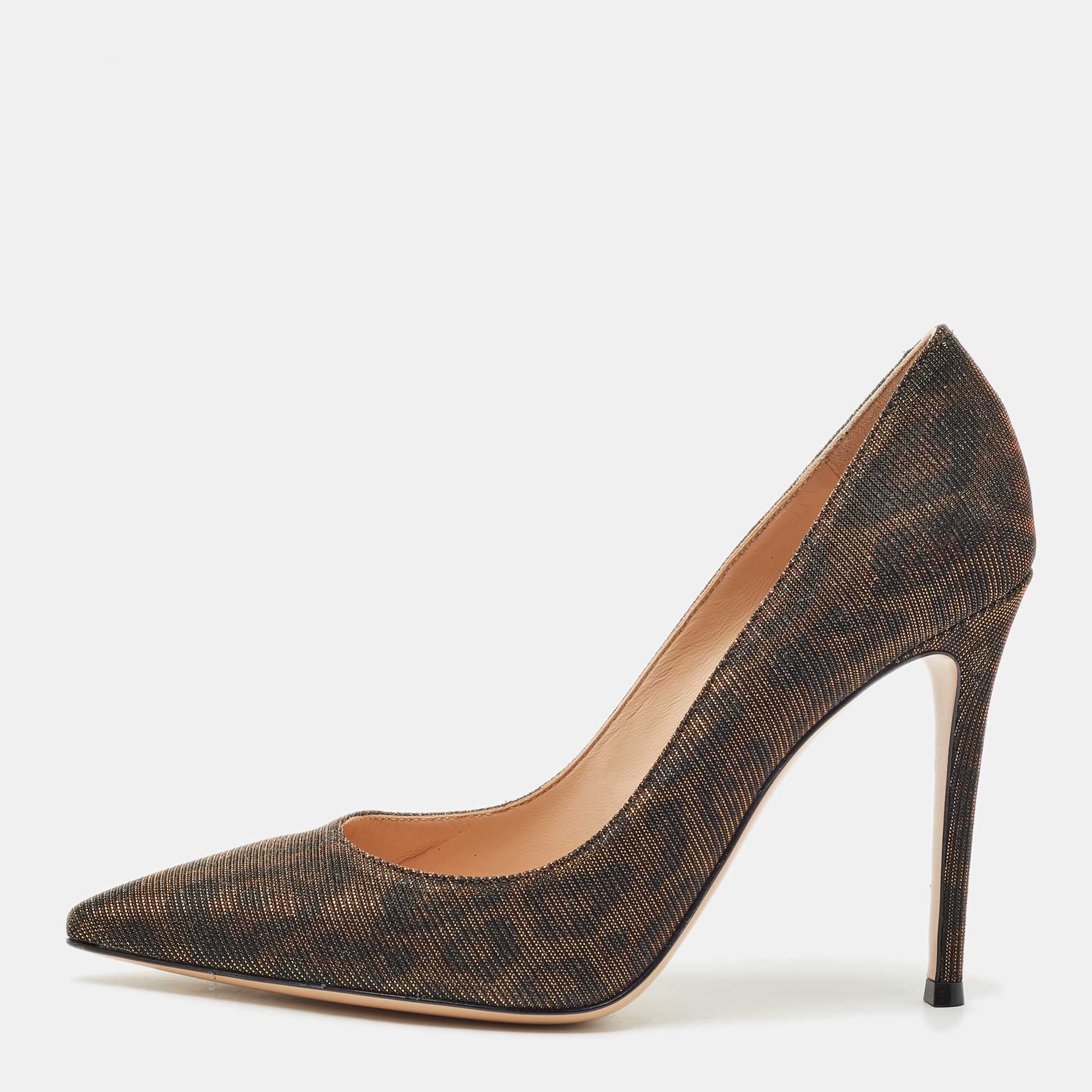 Gianvito Rossi Dark Brown Metallic Lurex Fabric Gianvito Pointed Toe Pumps Size
Gianvito Rossi Dark Brown Metallic Lurex Fabric Gianvito Pointed Toe Pumps Size