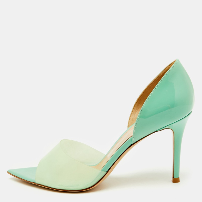 Gianvito Rossi Mint Green PVC and Patent Leather Bree Pumps Size
Gianvito Rossi Mint Green PVC and Patent Leather Bree Pumps Size