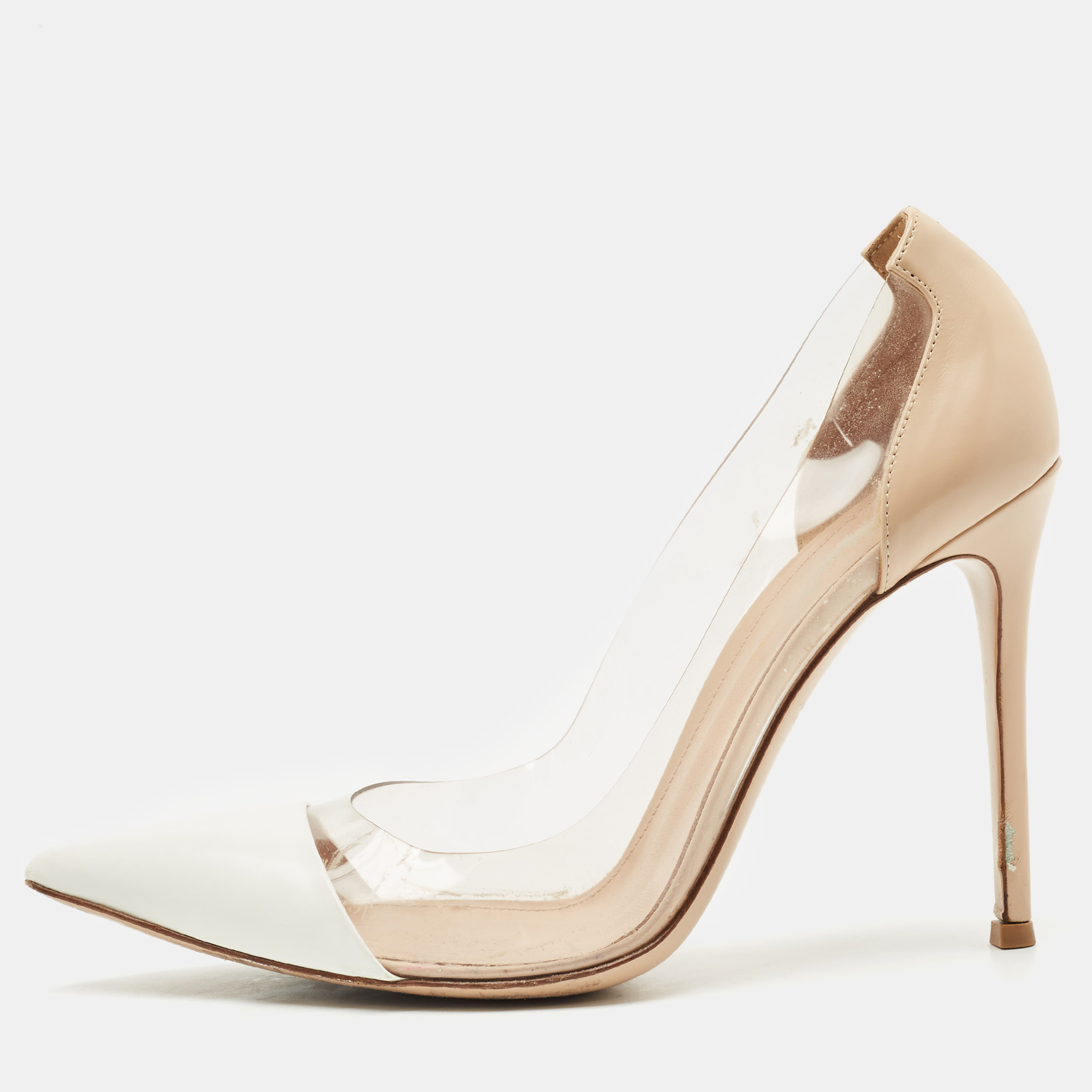 Gianvito Rossi Off White/Beige Leather and PVC Plexi Pumps Size
Gianvito Rossi Off White/Beige Leather and PVC Plexi Pumps Size