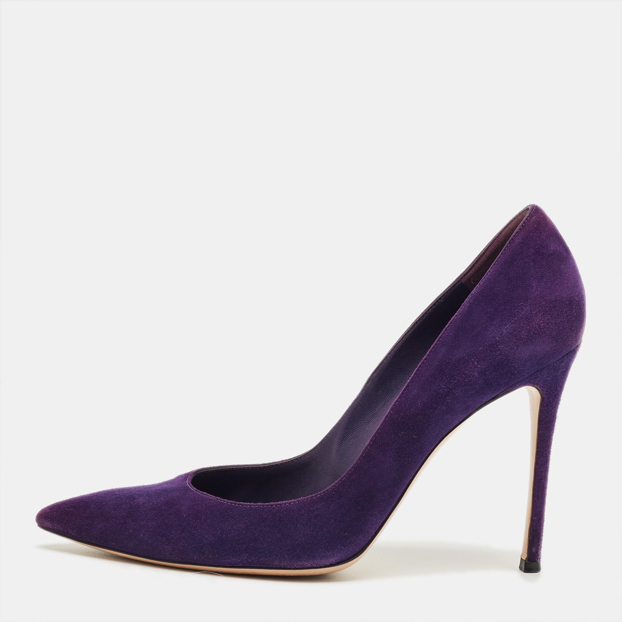 Gianvito Rossi Purple Suede Gianvito 105 Pumps Size 
Gianvito Rossi Purple Suede Gianvito 105 Pumps Size