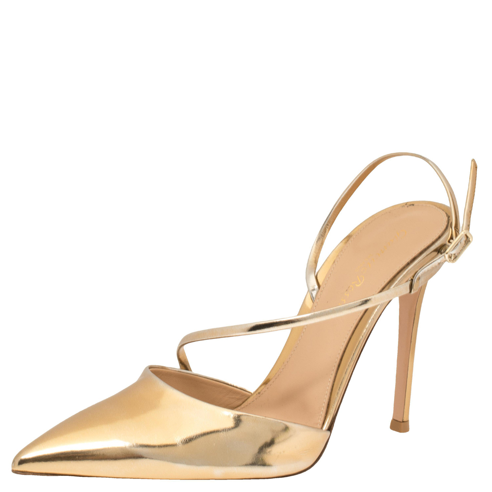 Gianvito Rossi Gold Mirror Leather Manhattan Pointed Toe Pumps Size 40