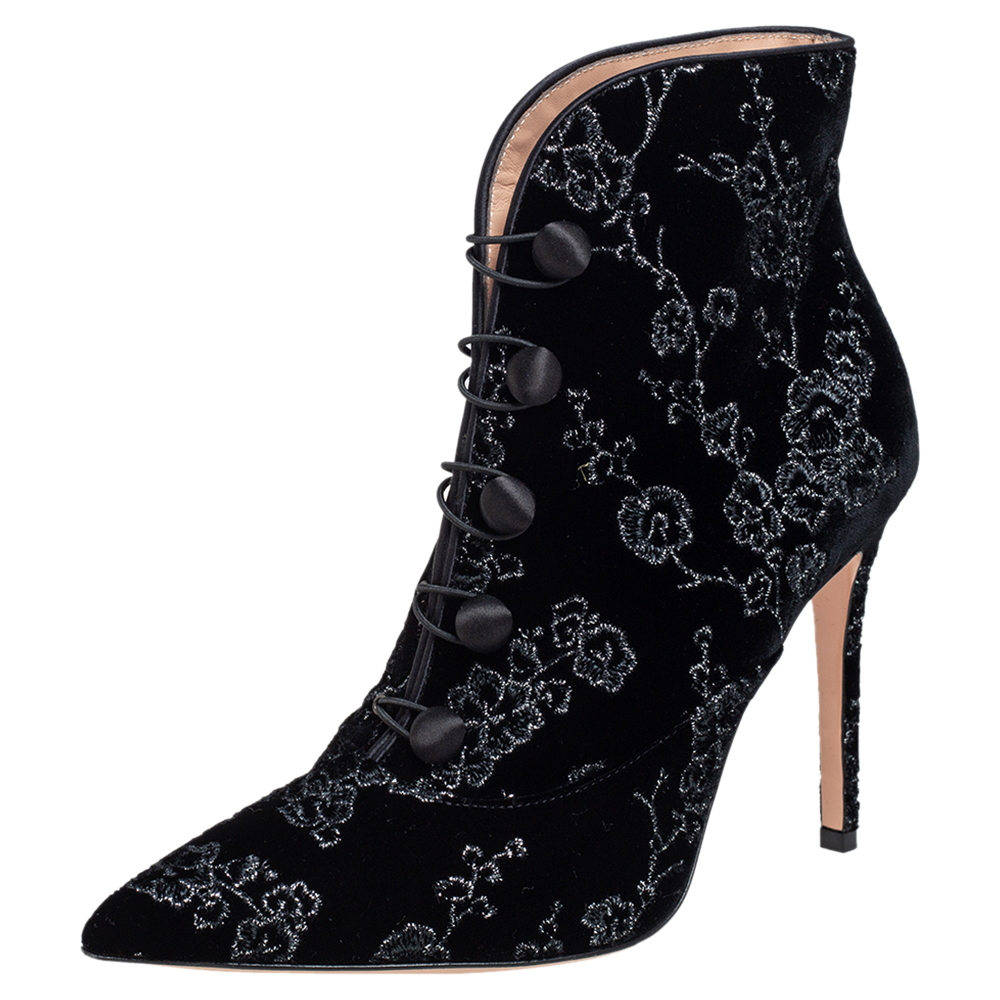 Gianvito Rossi black Velvet Empress Ankle Booties Size 38.5