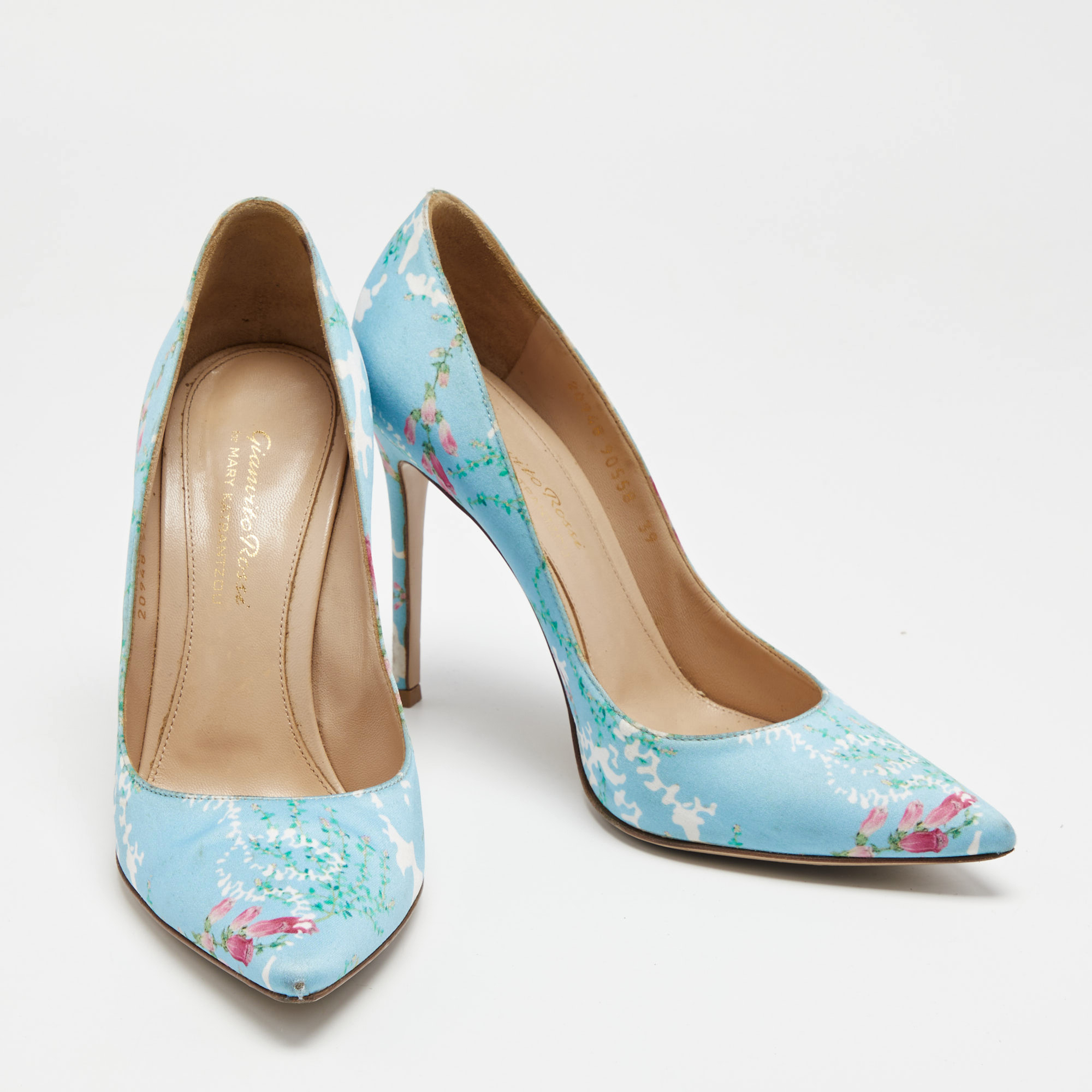 Gianvito Rossi Multicolor Floral Print Fabric Lisa Ponker Pumps Size 39