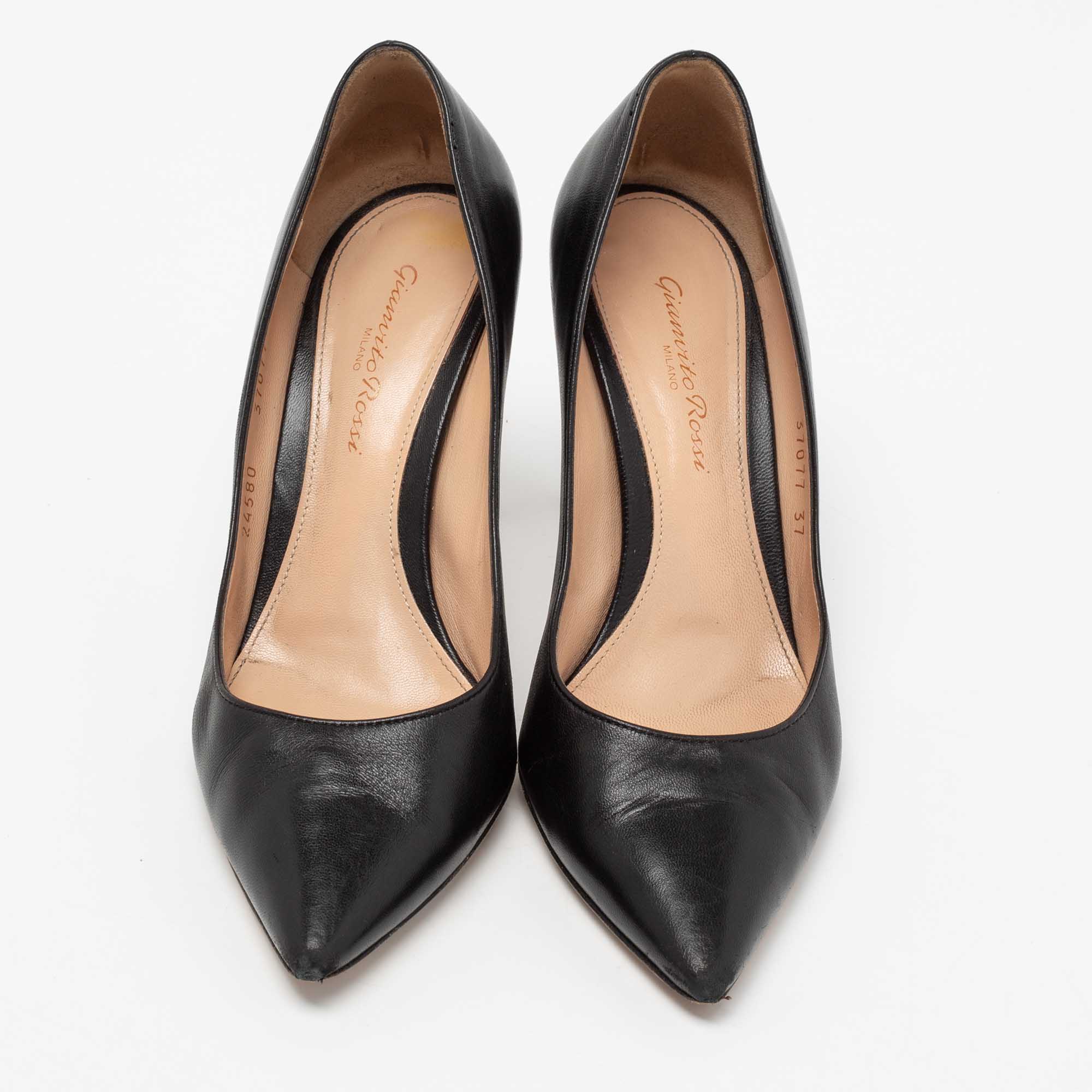 Gianvito Rossi Black Leather Pointed-Toe Pumps Size 37