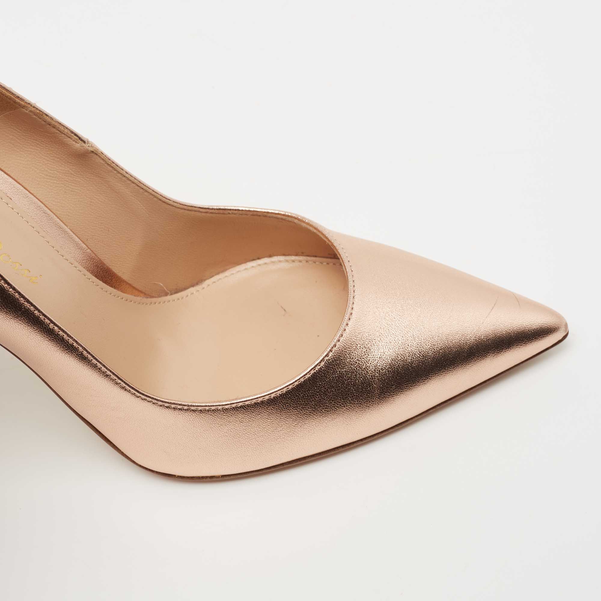 Gianvito Rossi Metallic Bronze Leather Pointed Toe Pumps Size 36