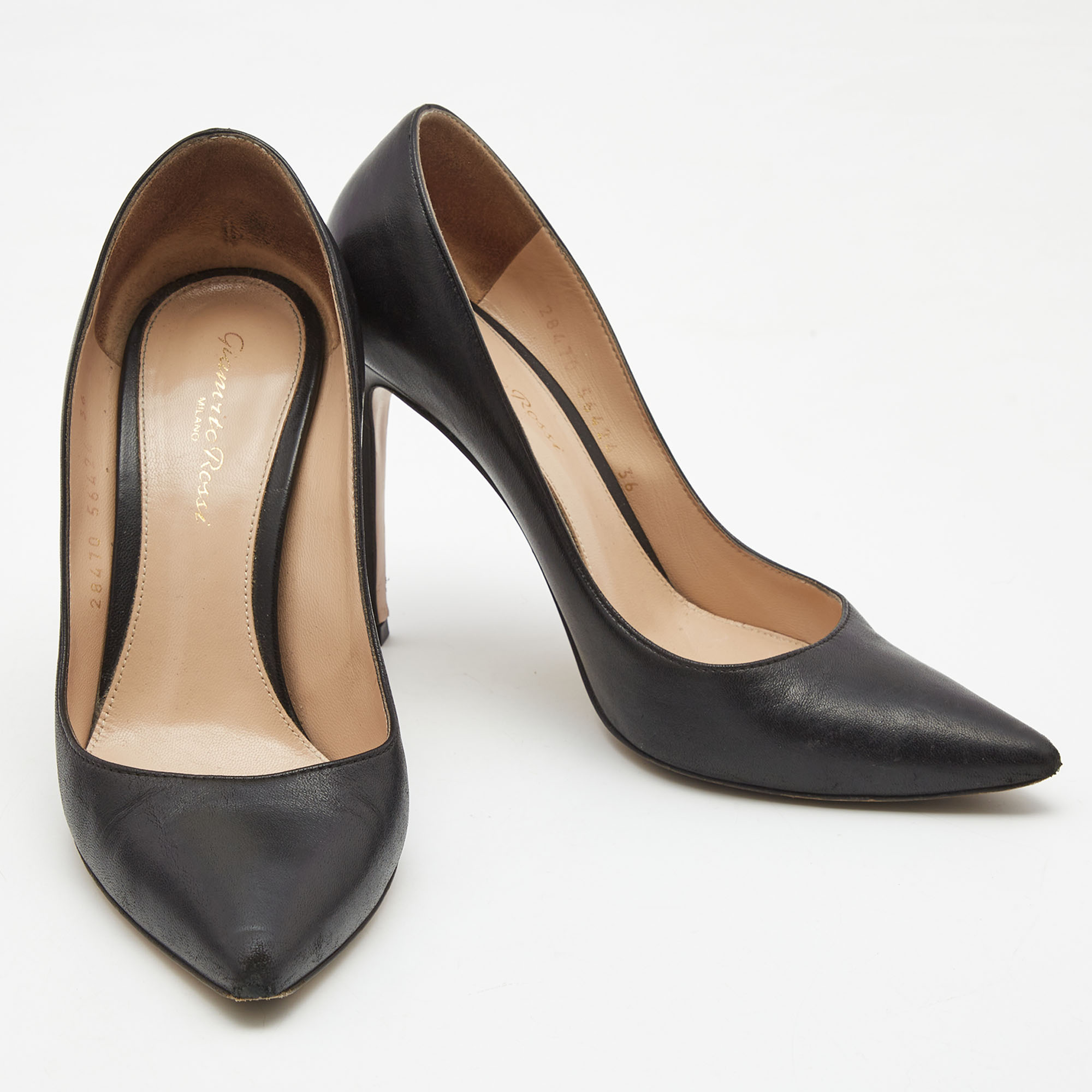 Gianvito Rossi Black Leather Pointed Toe Pumps Size 36