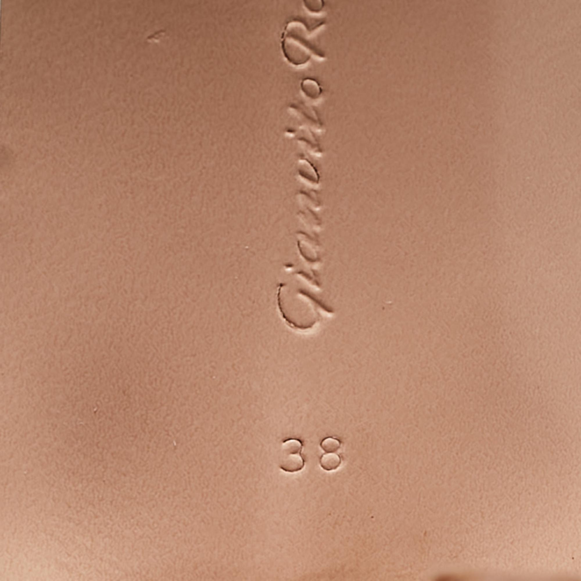 Gianvito Rossi White Leather Portofino Ankle Strap Sandals Size 38