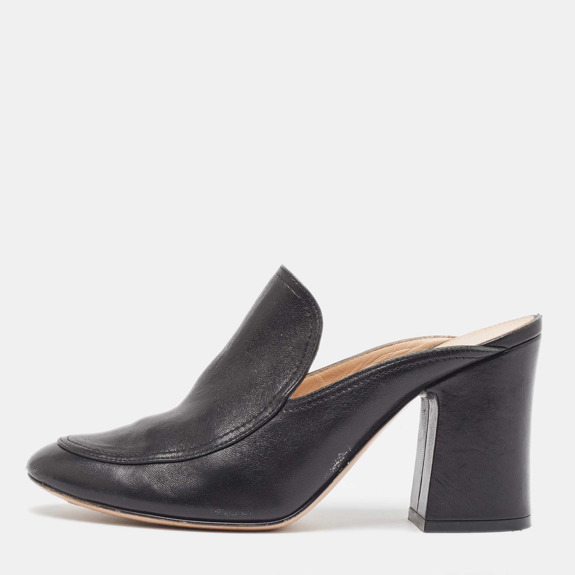Gianvito rossi black leather slides sandals size 38