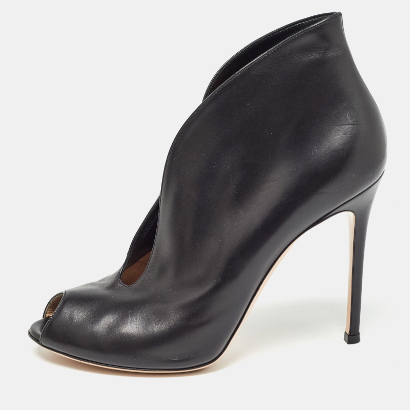 Gianvito rossi black leather vamp peep toe booties size 41