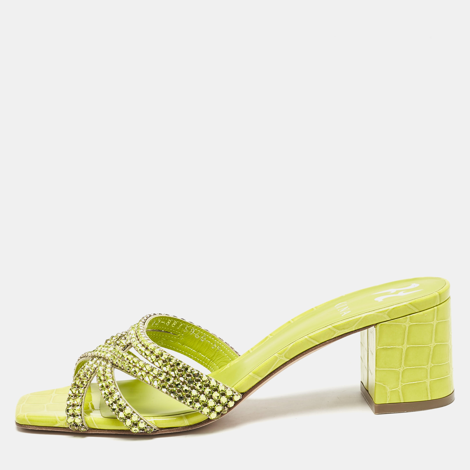 Gina Green Croc Embossed Leather Crystal Embellished Slide Sandals Size
Gina Green Croc Embossed Leather Crystal Embellished Slide Sandals Size