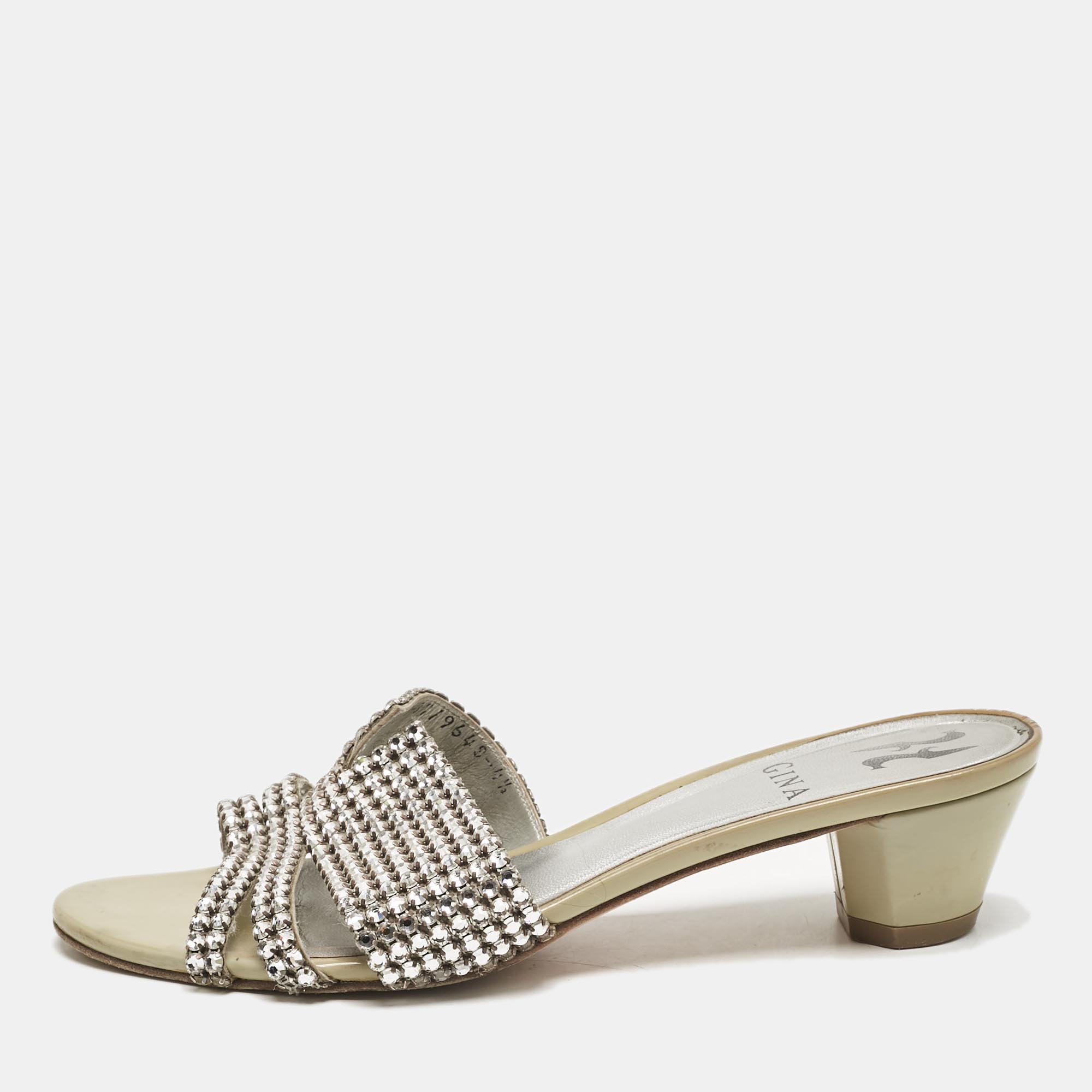 Gina Olive Green/Silver Patent Leather Vida Crystals Slide Sandals Size 37.5
Gina Olive Green/Silver Patent Leather Vida Crystals Slide Sandals Size 37.5