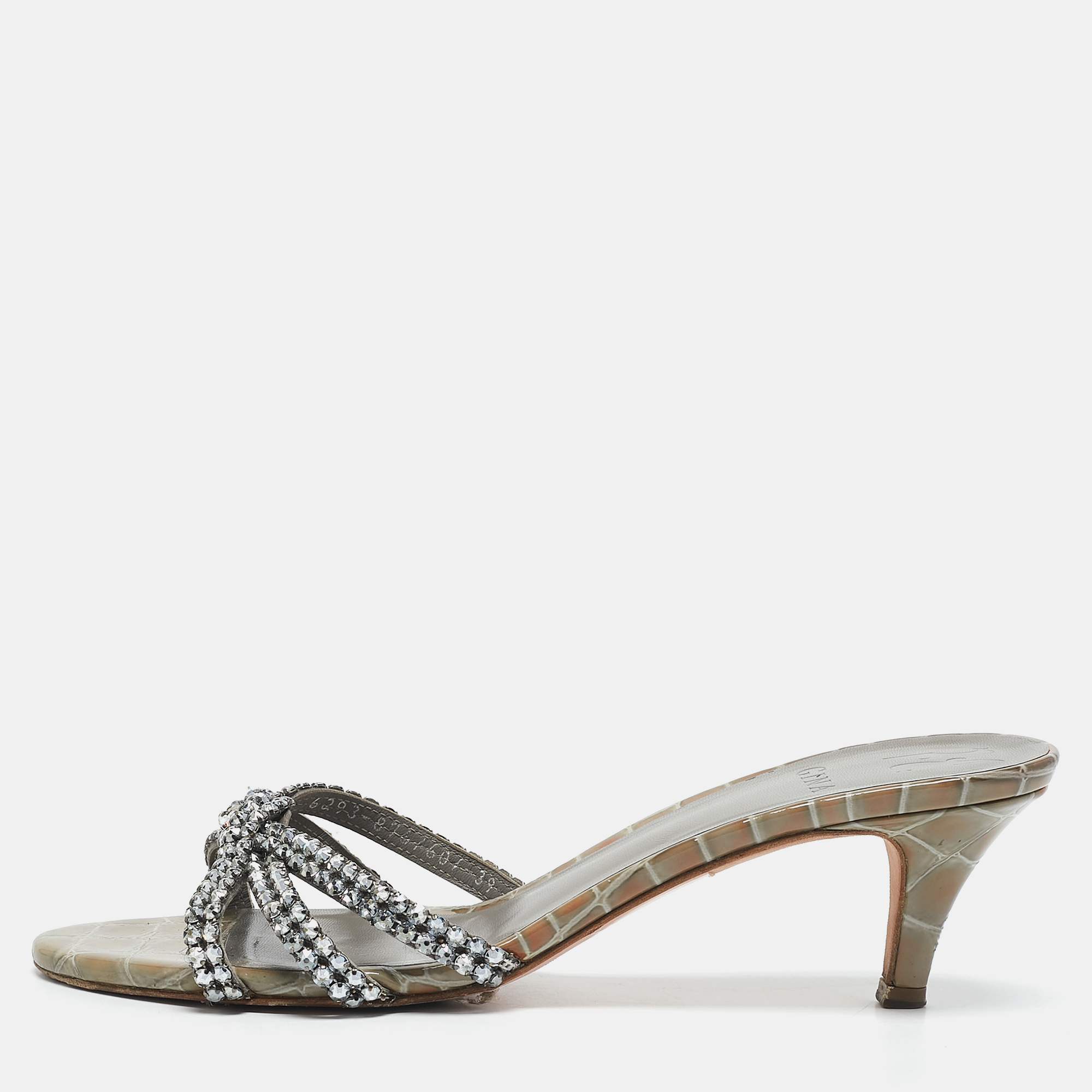 Gina Grey Croc Embossed Patent Leather Crystal Embellished Slide Sandals Size
Gina Grey Croc Embossed Patent Leather Crystal Embellished Slide Sandals Size