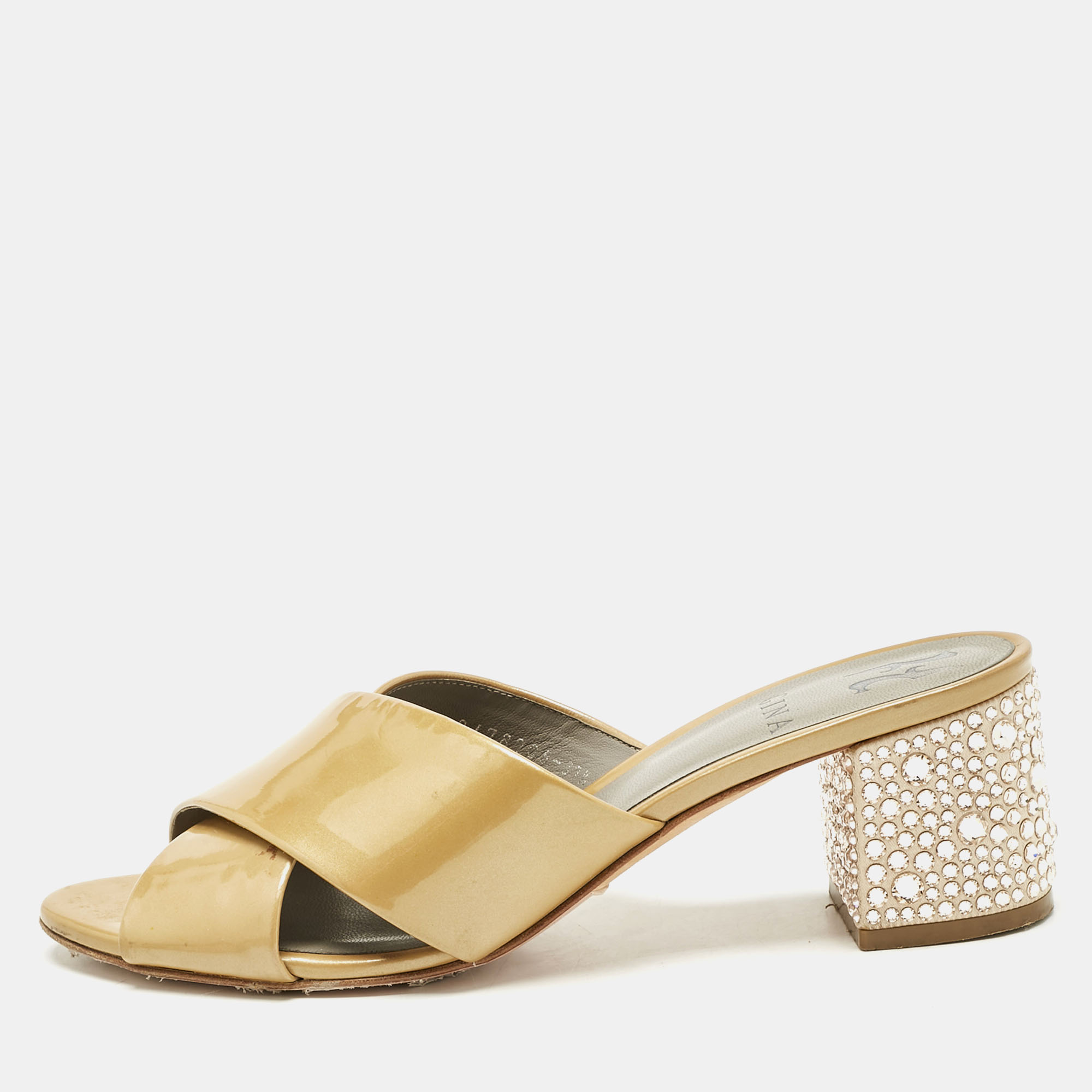 Gina Beige Patent Leather Crisscross Crystal Embellished Block Heel Sandals Size
Gina Beige Patent Leather Crisscross Crystal Embellished Block Heel Sandals Size