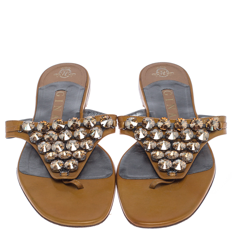 Gina Mustard Patent Leather Studded Thong Flat Sandals Size 41