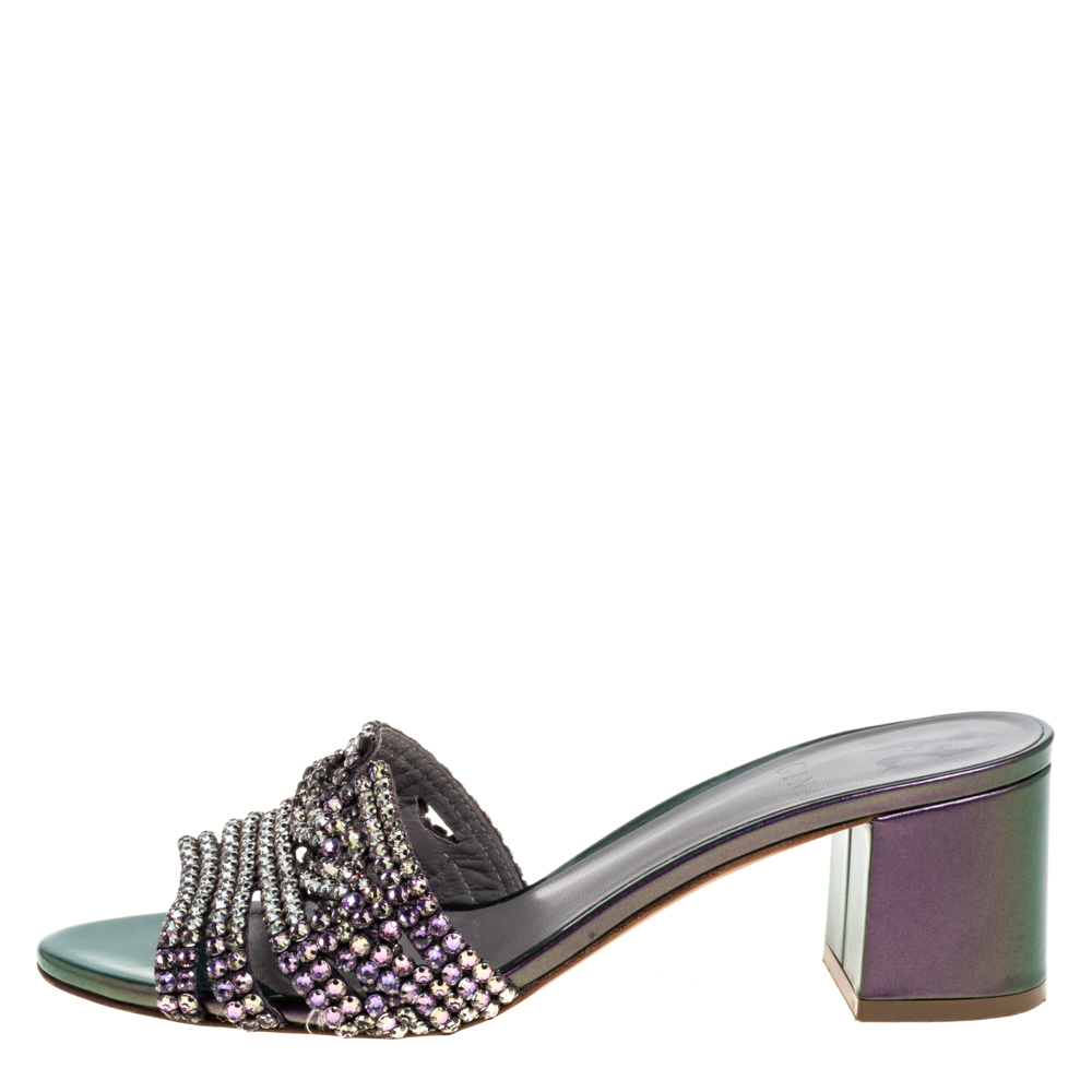 Gina Purple/Green Leather Crystal Embellished Slide Block Heel Sandals Size
Gina Purple/Green Leather Crystal Embellished Slide Block Heel Sandals Size