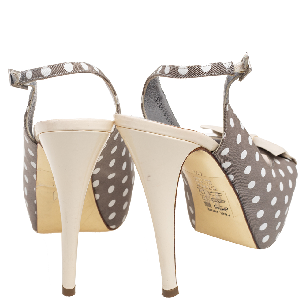 Gina Grey/Cream Polka Canvas And Patent Leather Bow Open Toe Sandals Size 37.5