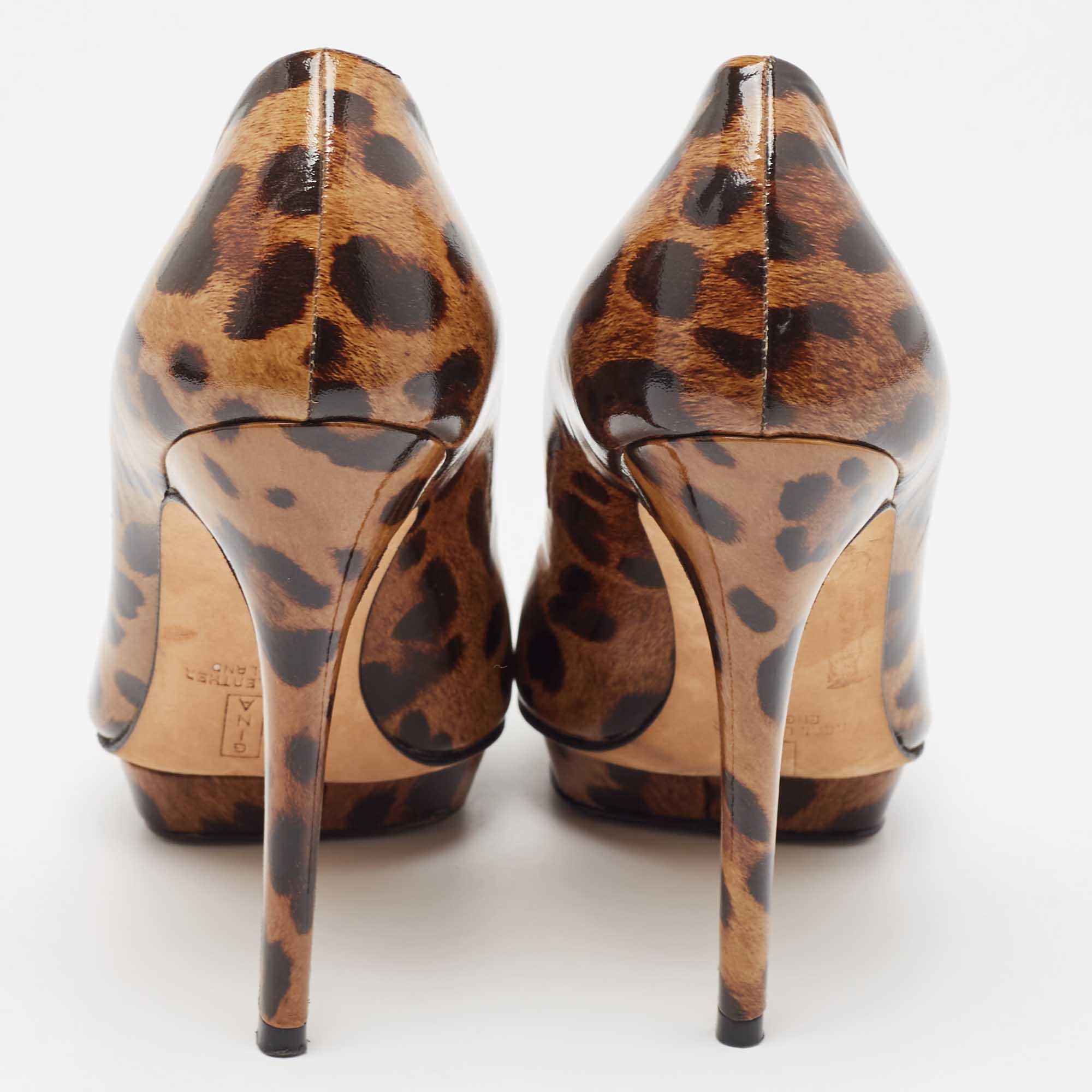 Gina Brown/Beige Leopard Print Patent Round Toe Pumps Size 38