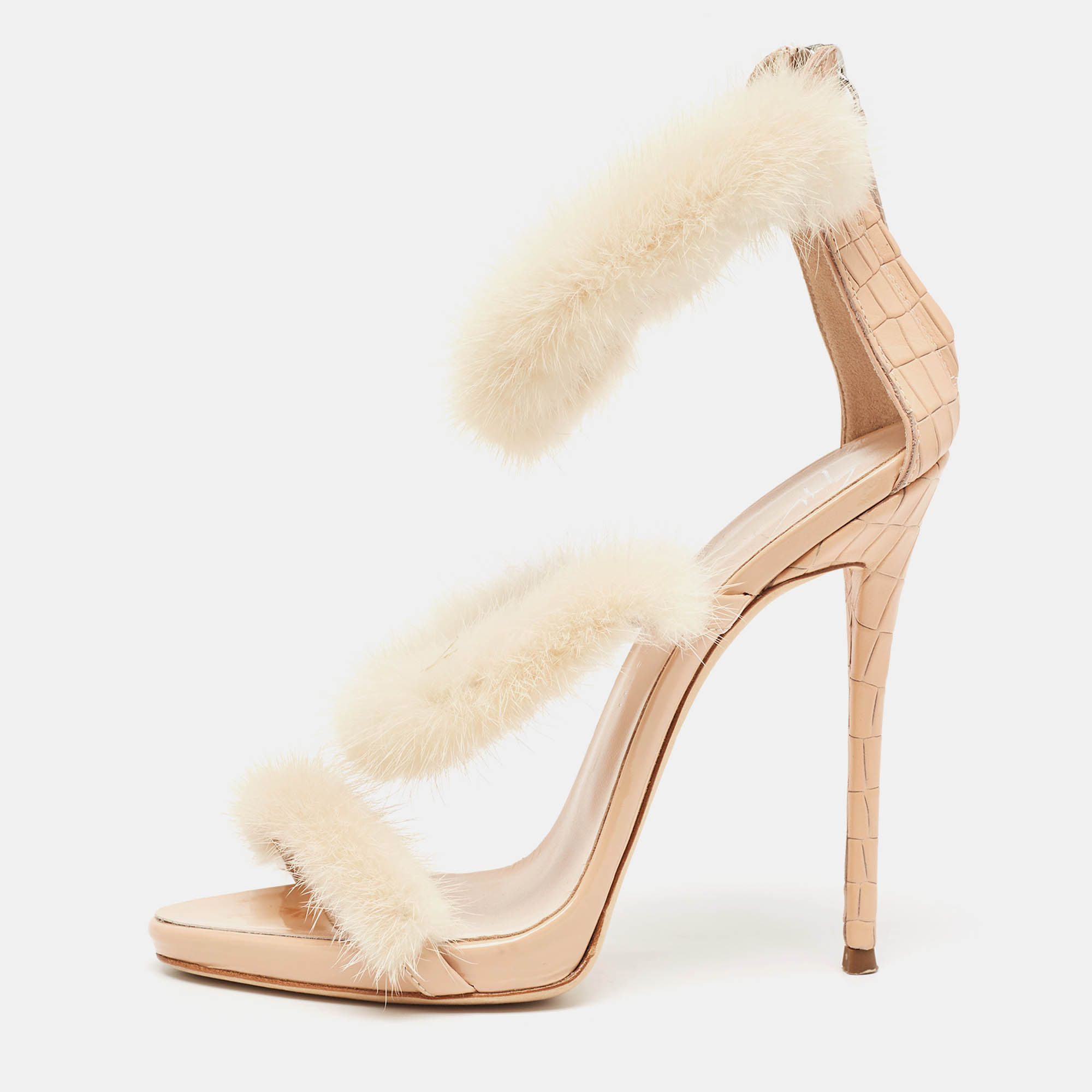Giuseppe zanotti beige mink fur and textured leather ankle strap sandals size 37