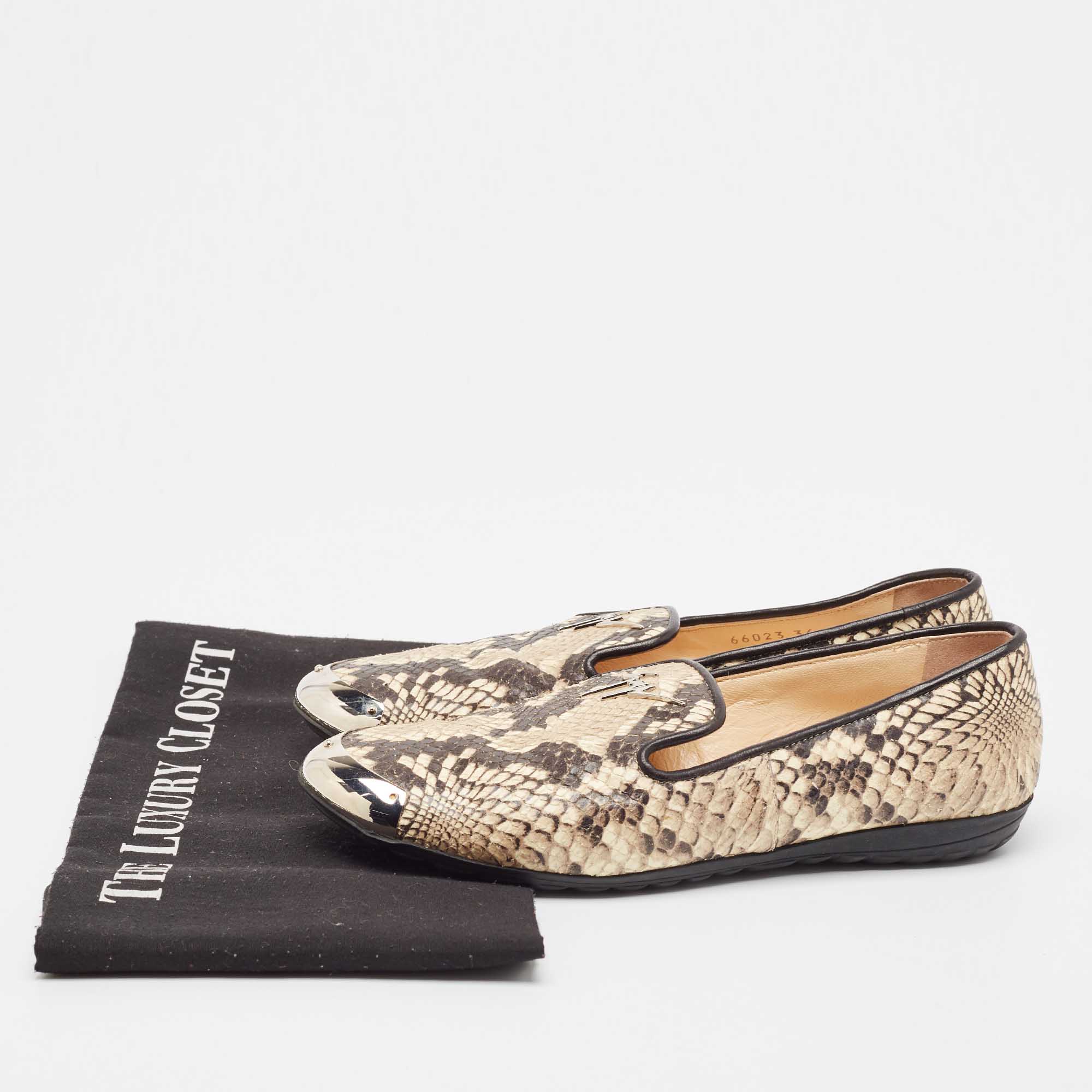 Giuseppe Zanotti Black/Beige Embossed Python Slip On Loafers Size 36