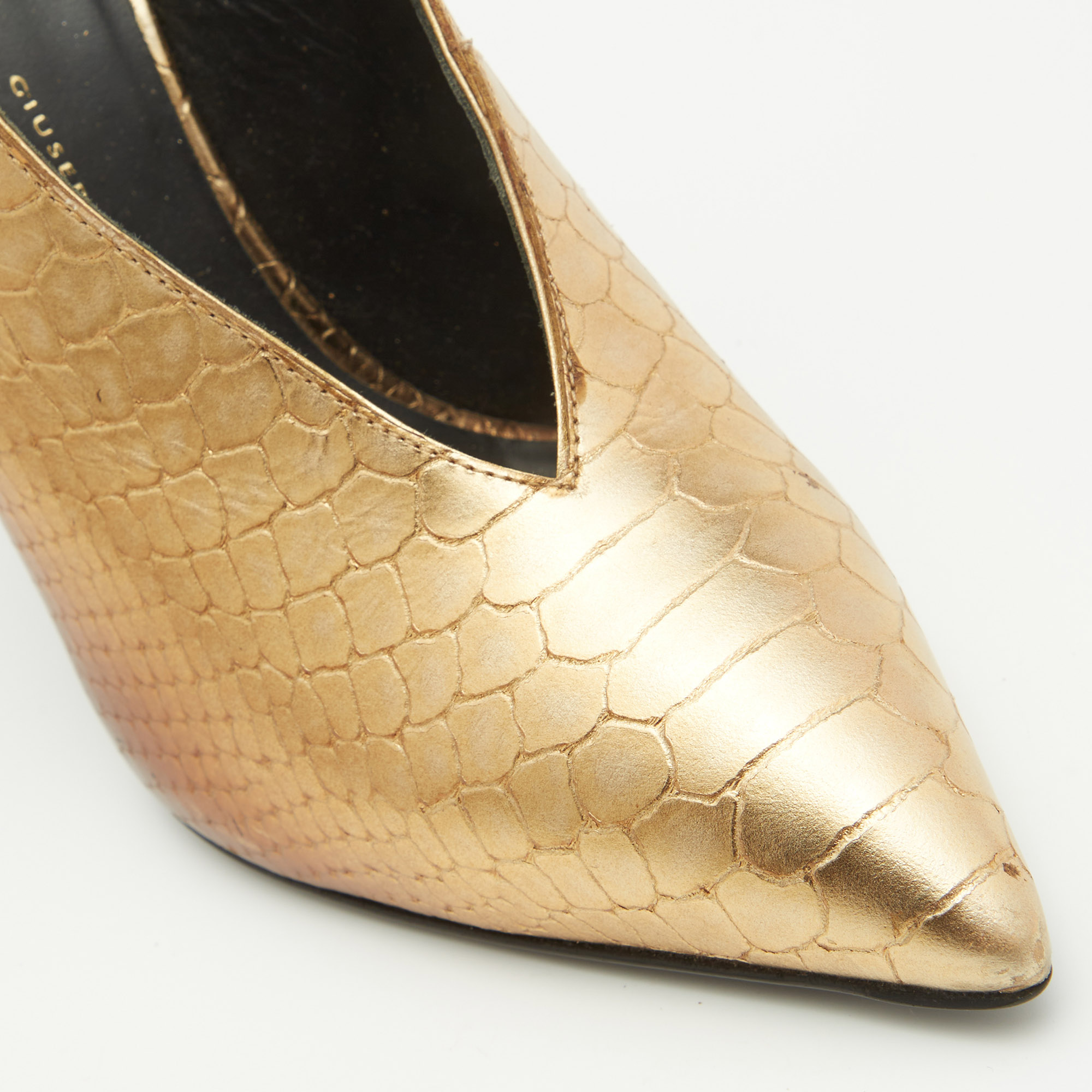 Giuseppe Zanotti Metallic Golden Python Embossed Leather Slingback Pumps Size 38