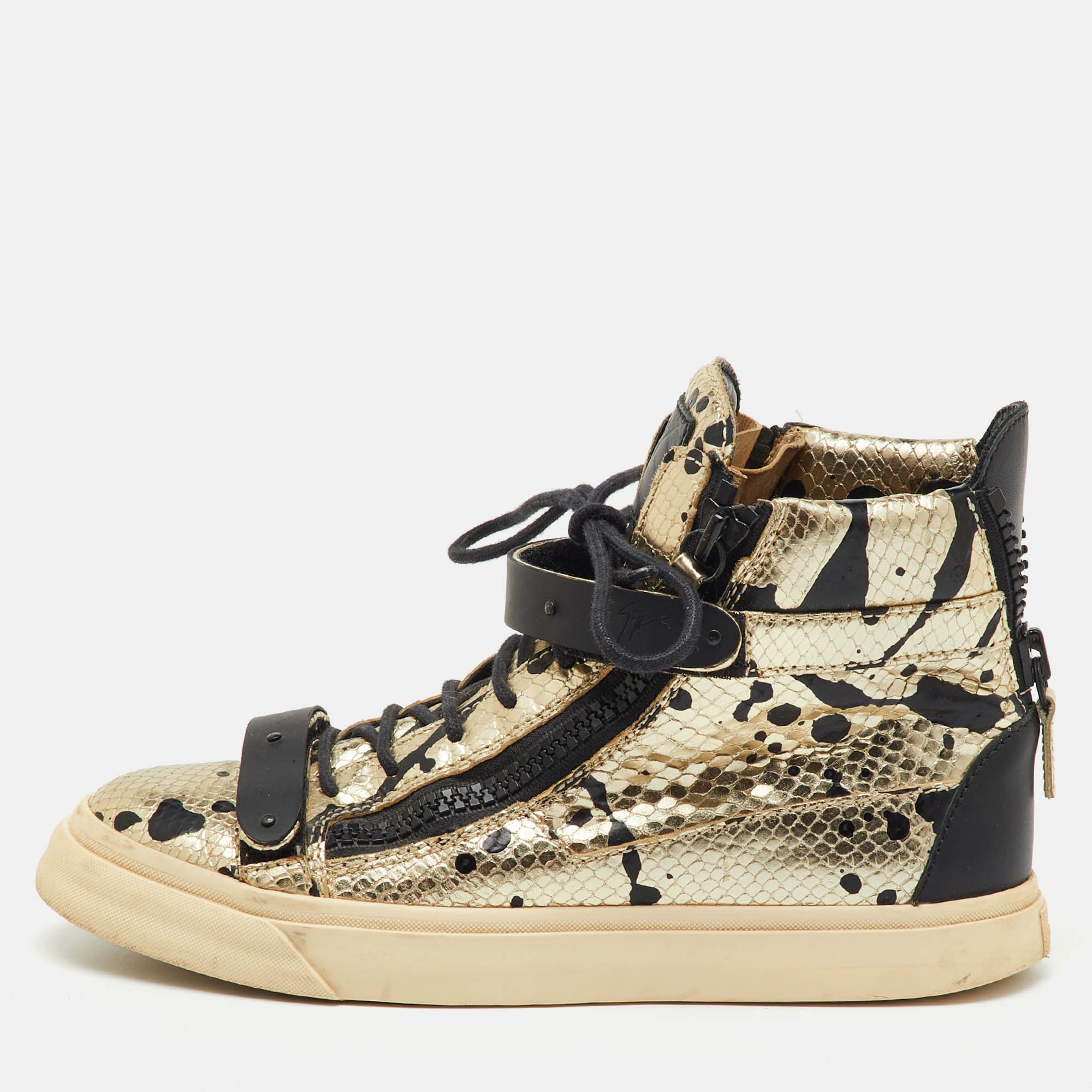 Giuseppe Zanotti Gold/Black Python Embossed Leather Coby High Top Sneakers Size
Giuseppe Zanotti Gold/Black Python Embossed Leather Coby High Top Sneakers Size
