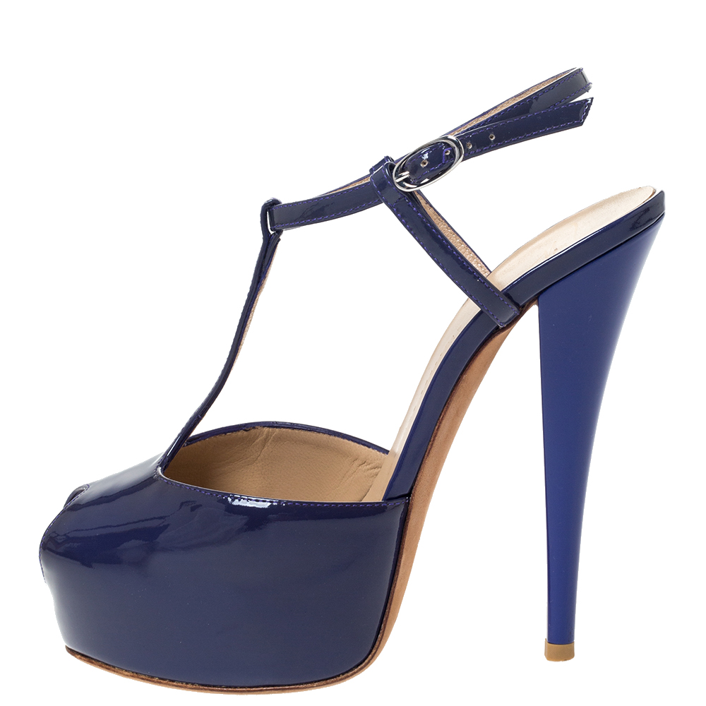 Giuseppe Zanotti Purple Patent Leather T-Strap Platform Peep Toe Sandals Size
Giuseppe Zanotti Purple Patent Leather T-Strap Platform Peep Toe Sandals Size