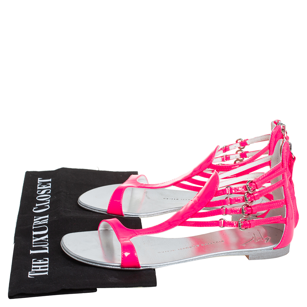 Giuseppe Zanotti Pink Patent Leather  T-strap Flat Sandals Size 36