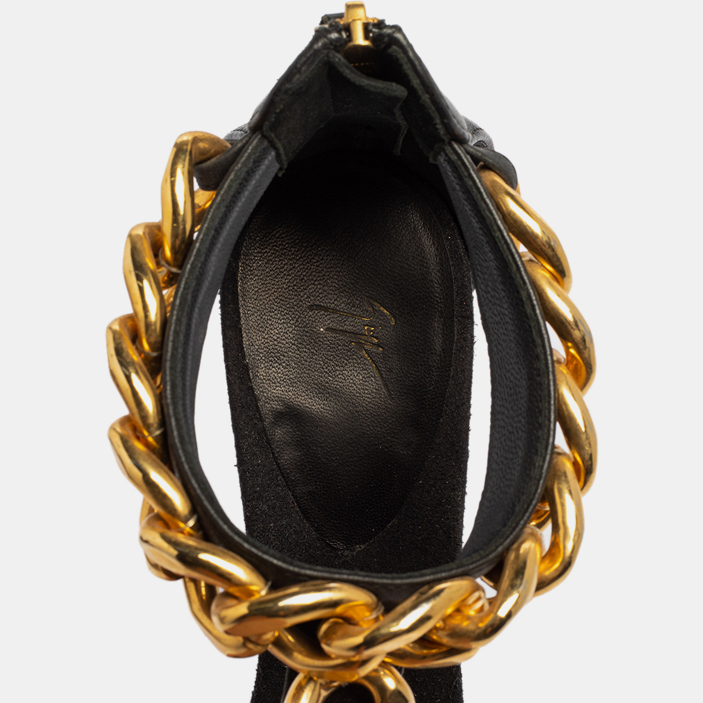 Giuseppe Zanotti Black Leather Chain Detail T Strap Sandals Size 38.5