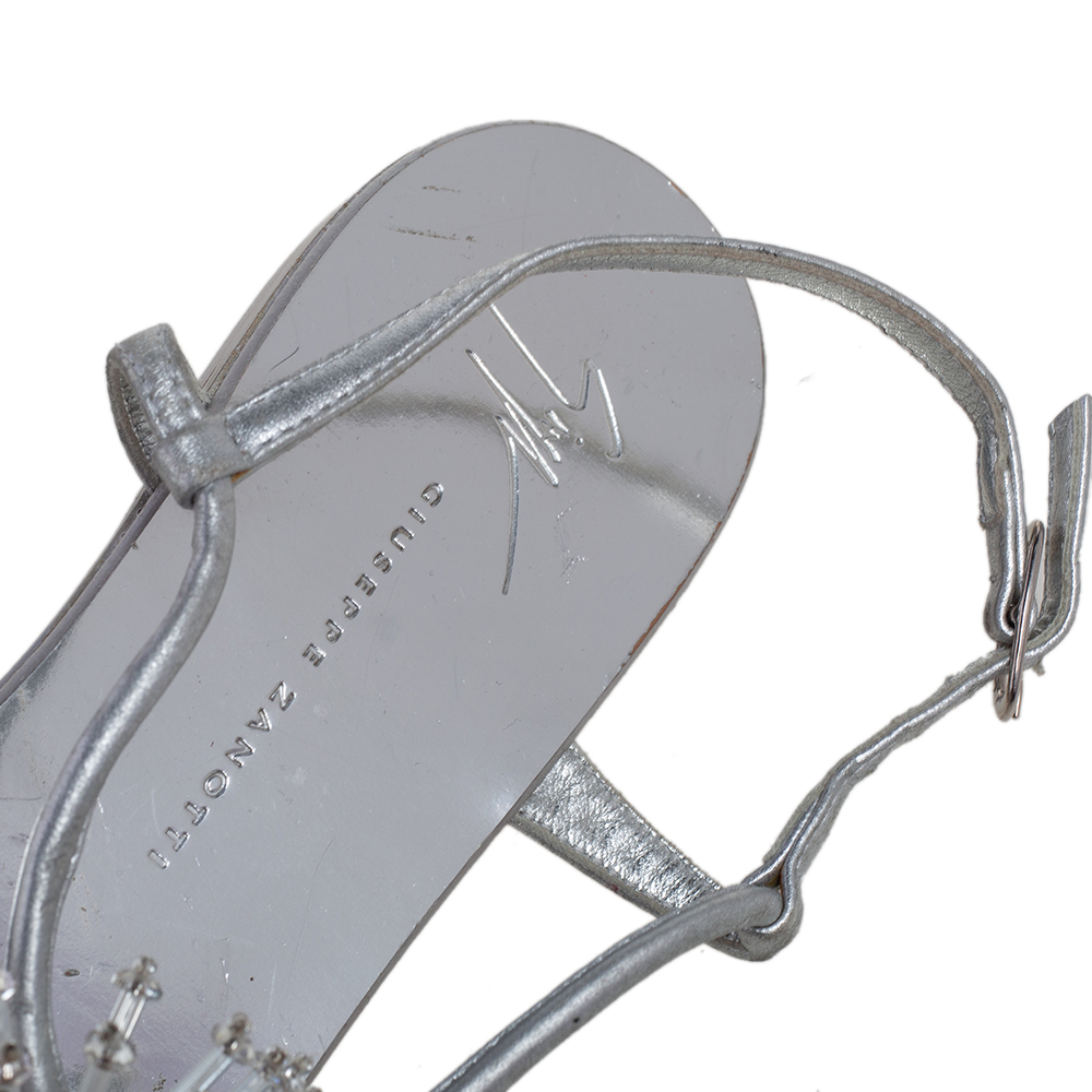 Giuseppe Zanotti Silver Leather Crystal Embellished Thong Flats Size 38.5
