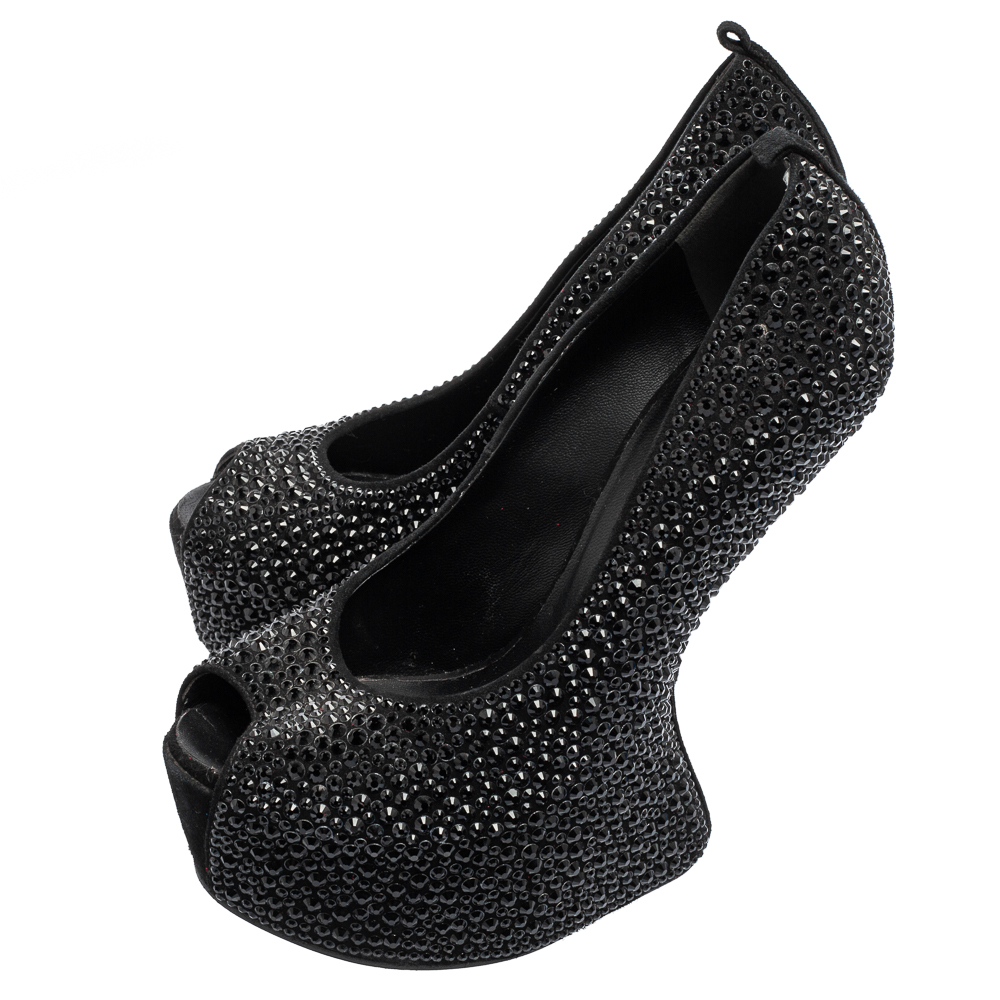 Giuseppe Zanotti Black Crystal Embellished Suede Heelless Peep Toe Platform Pumps Size 37