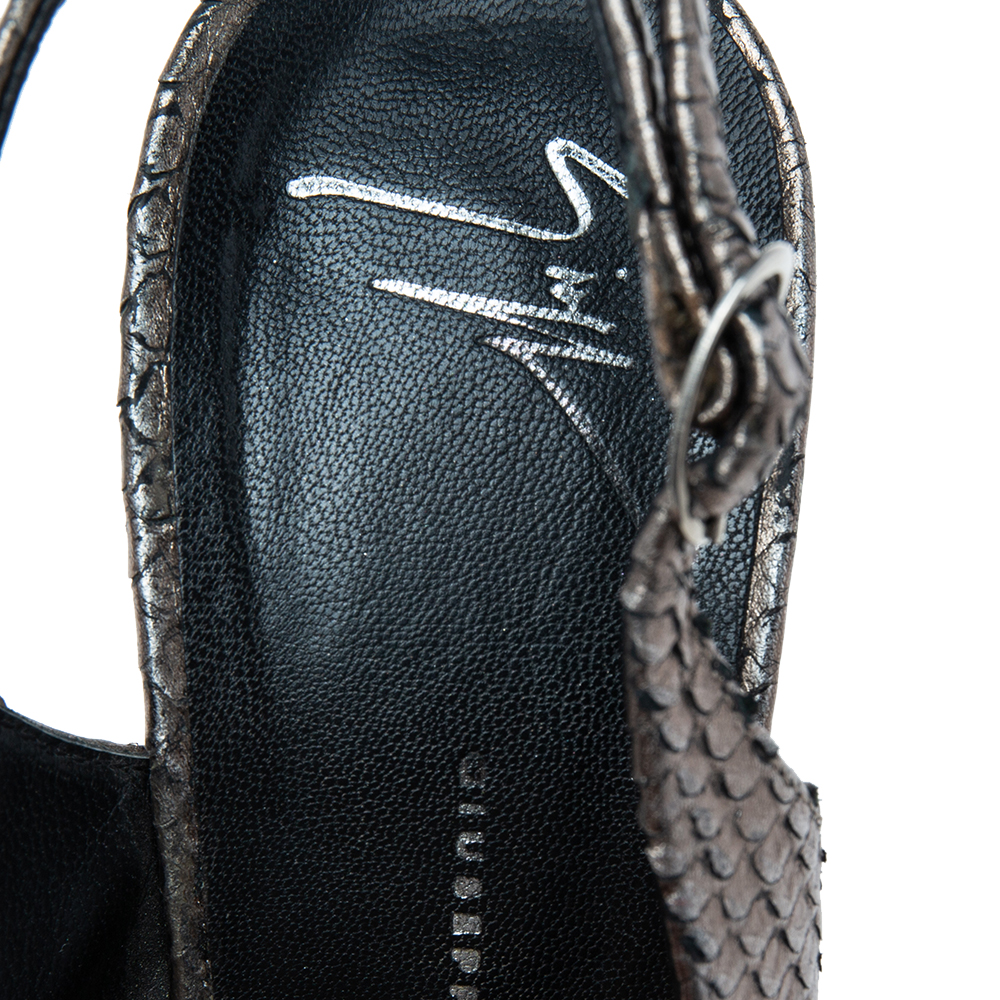 Giuseppe Zanotti Metallic Python Embossed Leather Peep Toe Platform Slingback Sandals Size 38