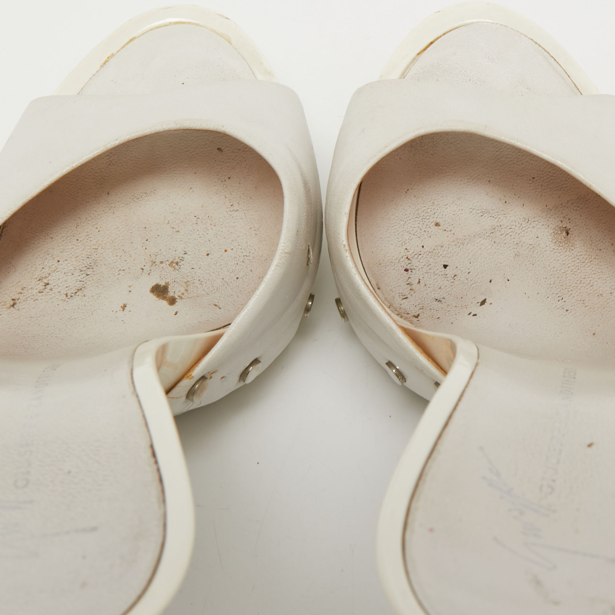 Giuseppe Zanotti White Leather Open Toe Slide Sandals Size 36