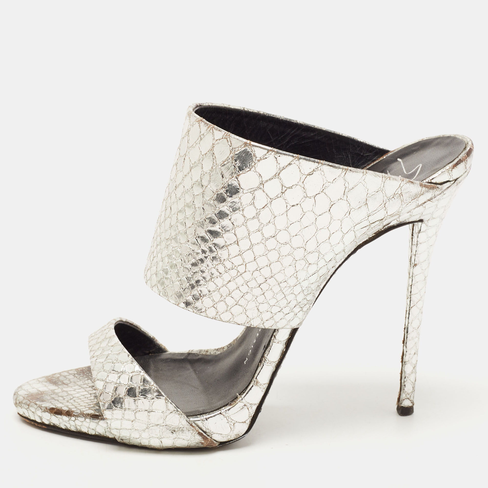 Giuseppe zanotti silver python embossed leather andrea sandals size 38.5