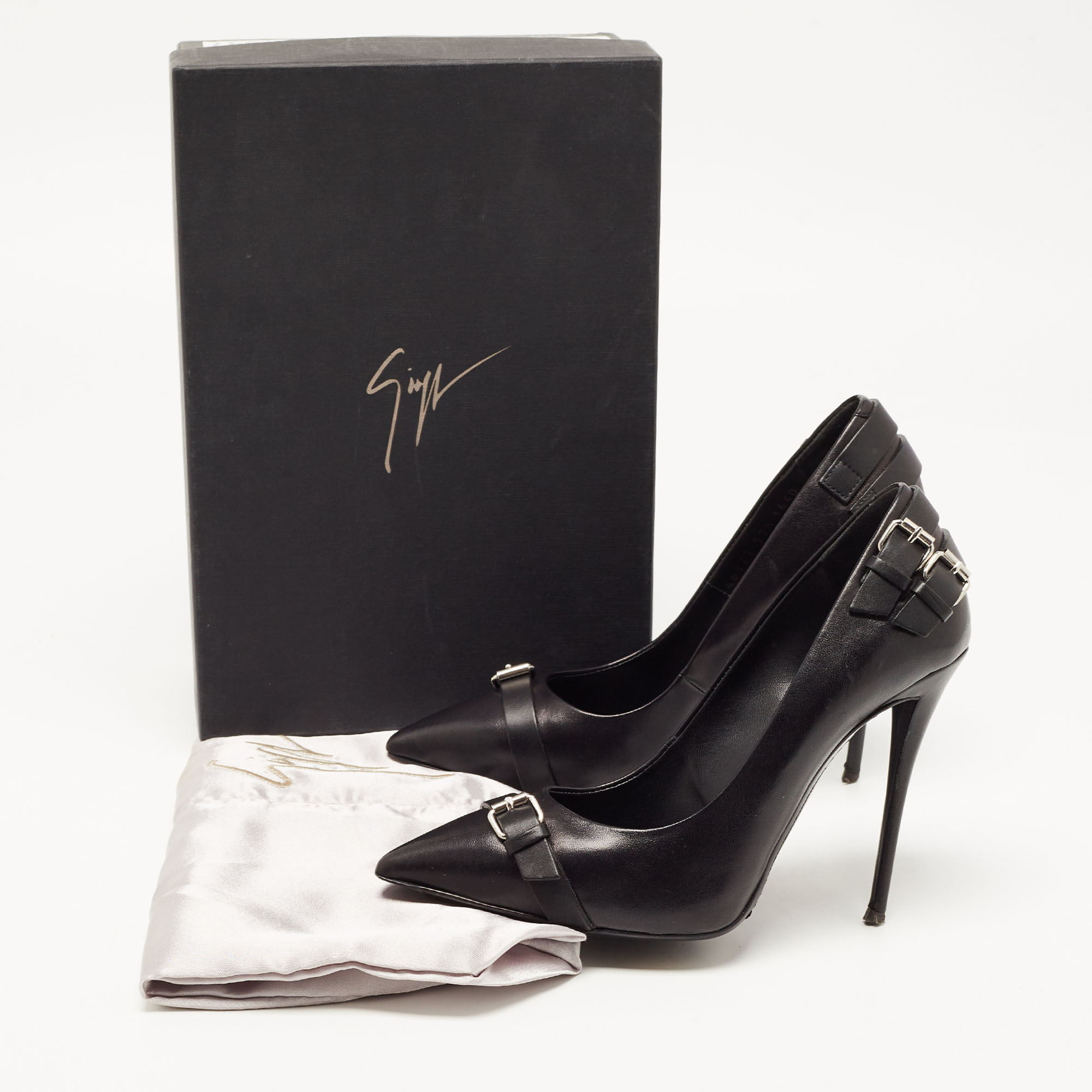 Giuseppe Zanotti Black Leather Buckle Detail Pointed Toe Pumps Size 37.5
